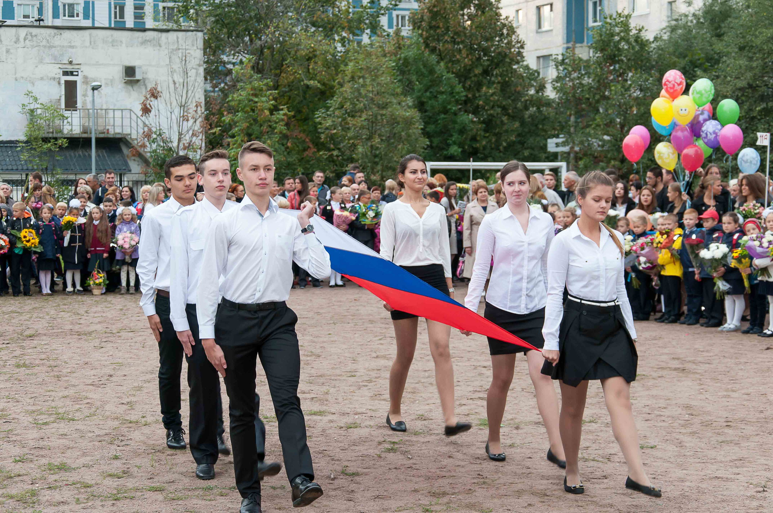 1-е сентября. 1 класс. Выпускной школьный альбом в Москве / Школьный фотограф Юлия Михайленко