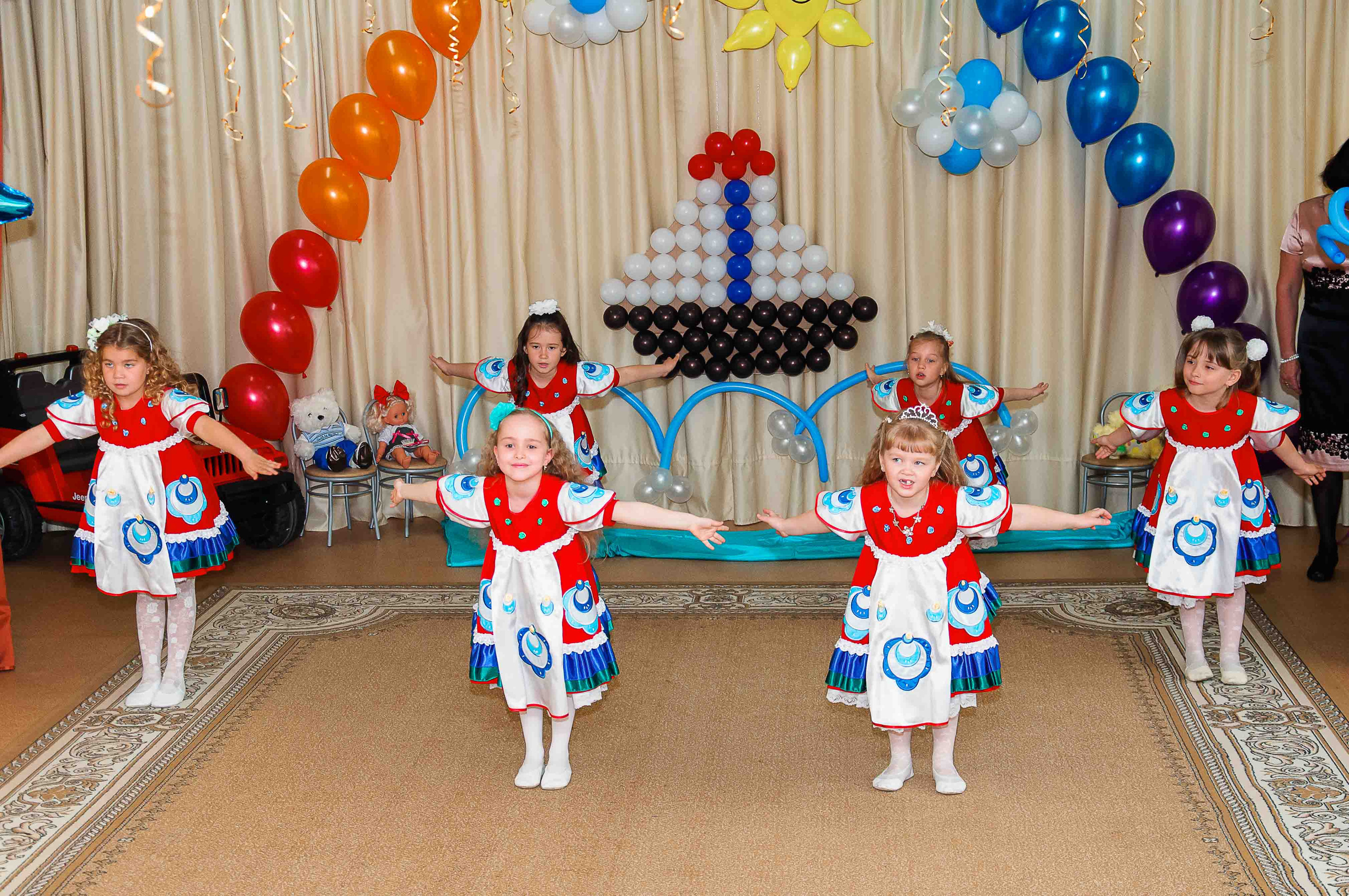 Выпускной в детском саду. Выпускной школьный альбом в Москве / Школьный фотограф Юлия Михайленко