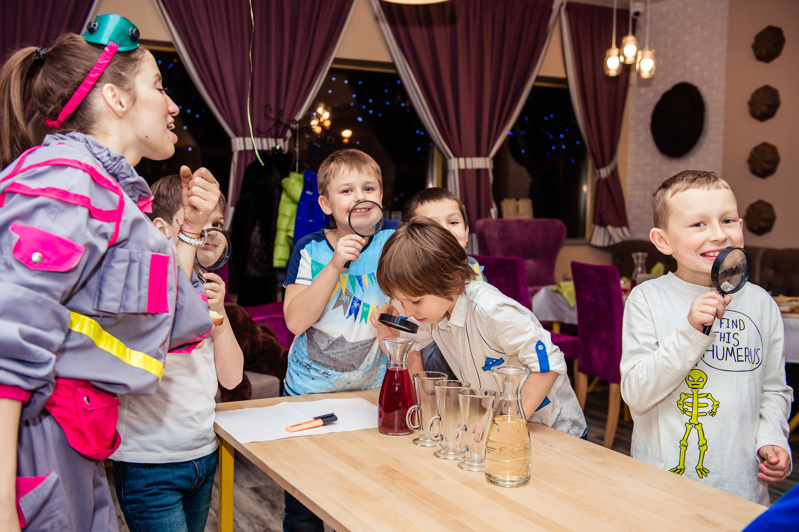Веселый день рождения. Выпускной школьный альбом в Москве / Школьный фотограф Юлия Михайленко