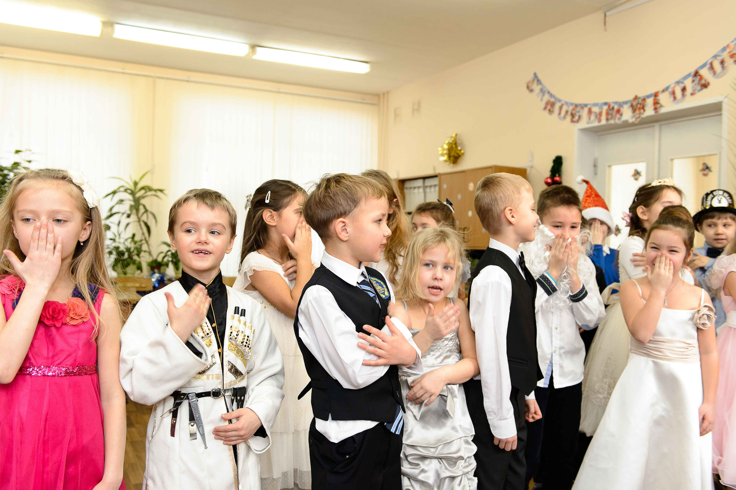 Викторина на Новый год в школе. Выпускной школьный альбом в Москве / Школьный фотограф Юлия Михайленко