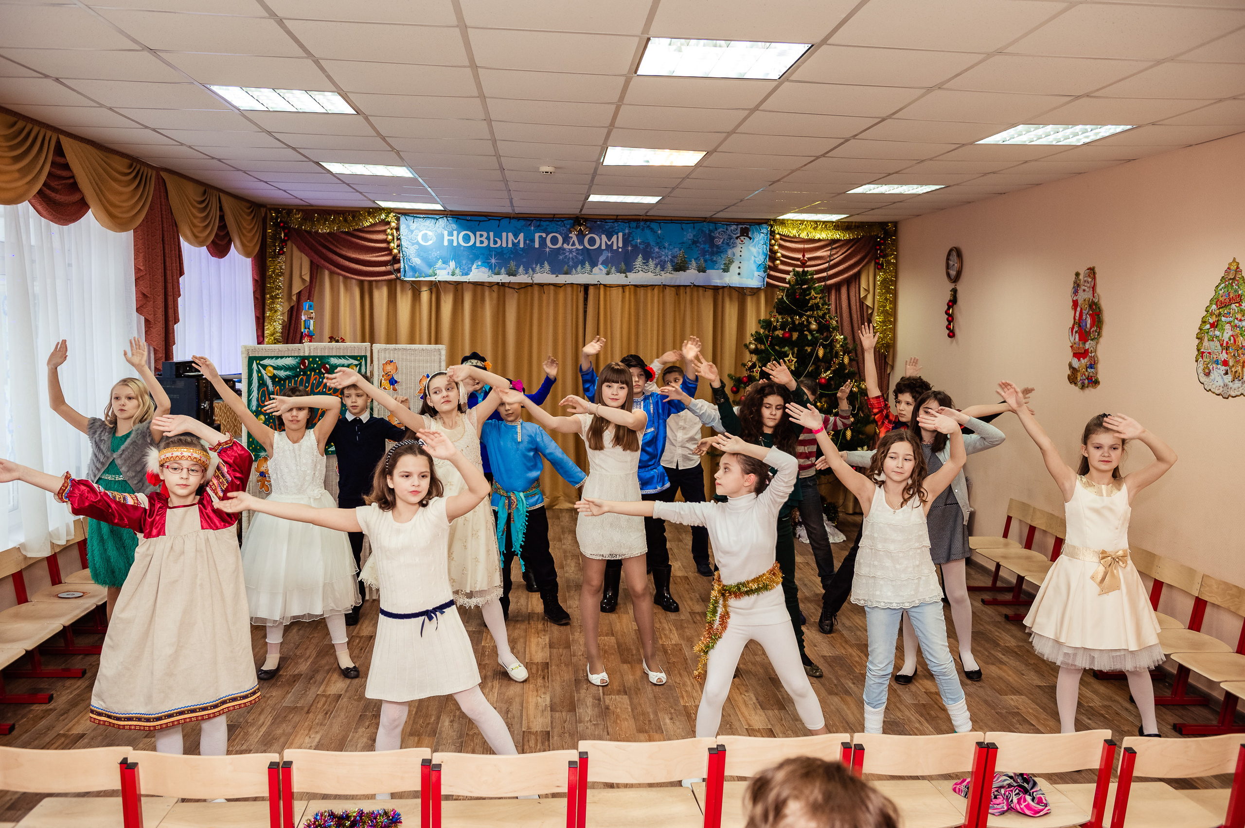 Ярмарка талантов. Праздник на Новый год. Выпускной школьный альбом в Москве / Школьный фотограф Юлия Михайленко
