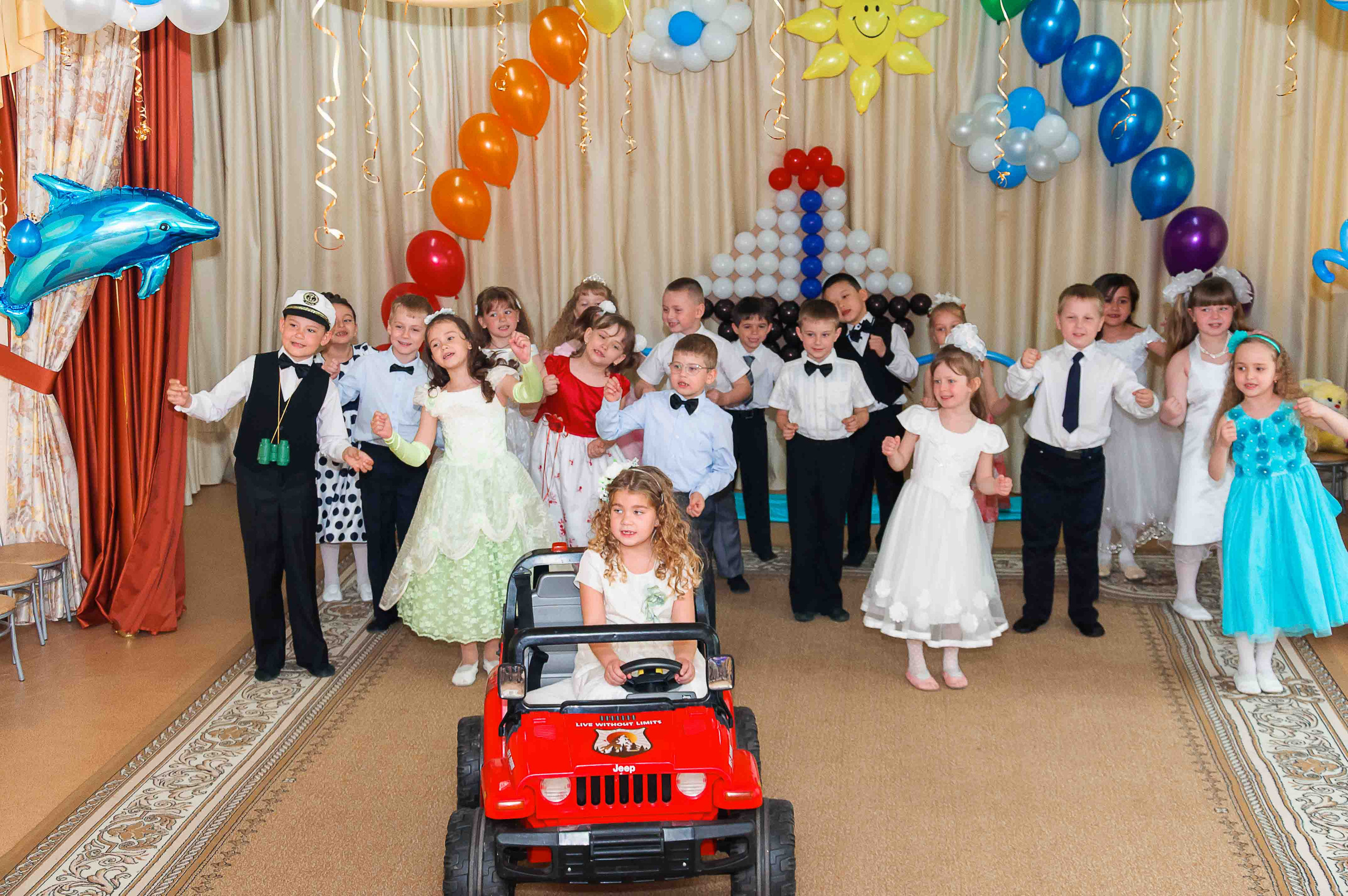 Выпускной в детском саду. Выпускной школьный альбом в Москве / Школьный фотограф Юлия Михайленко