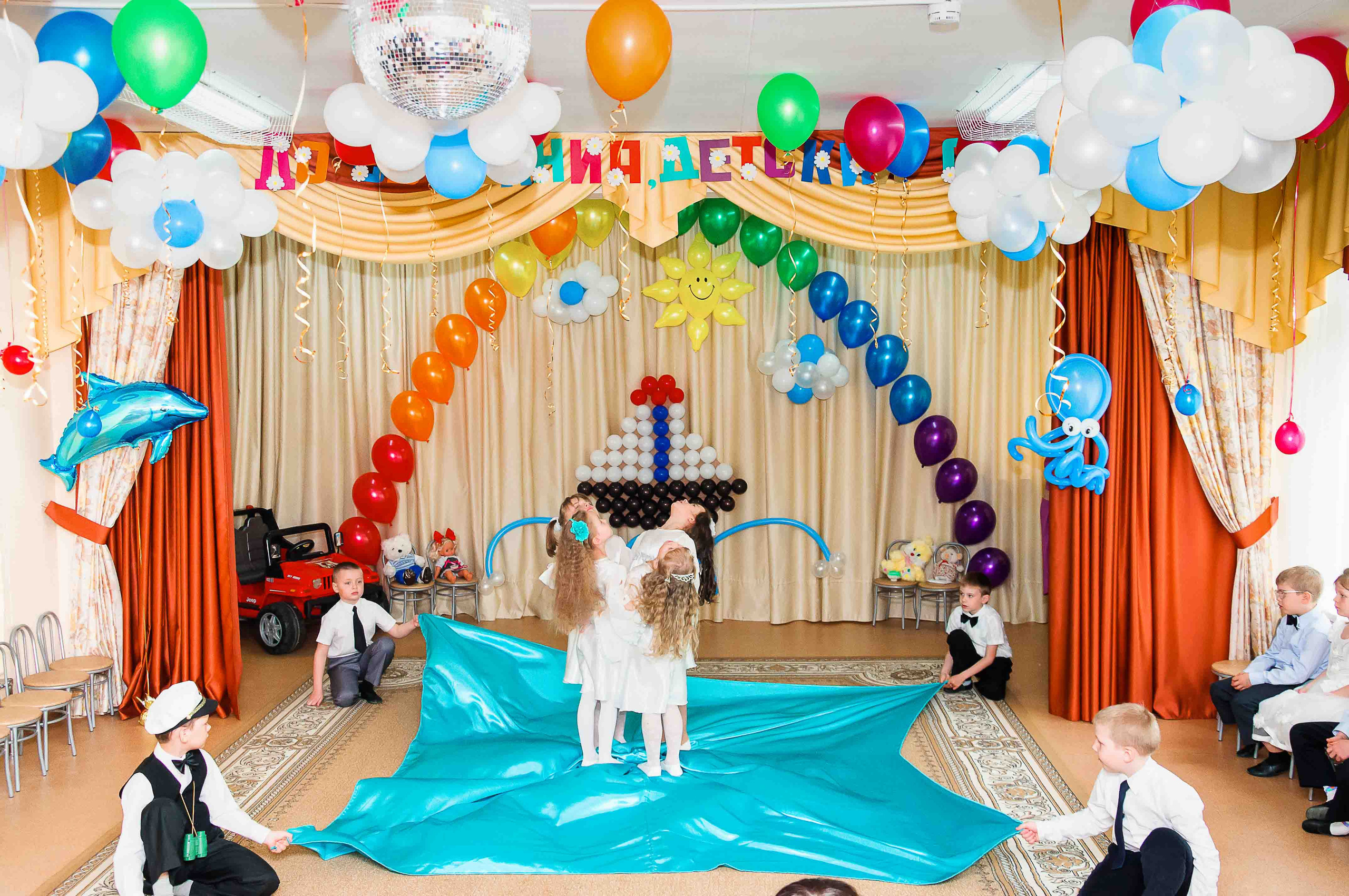 Выпускной в детском саду. Выпускной школьный альбом в Москве / Школьный фотограф Юлия Михайленко