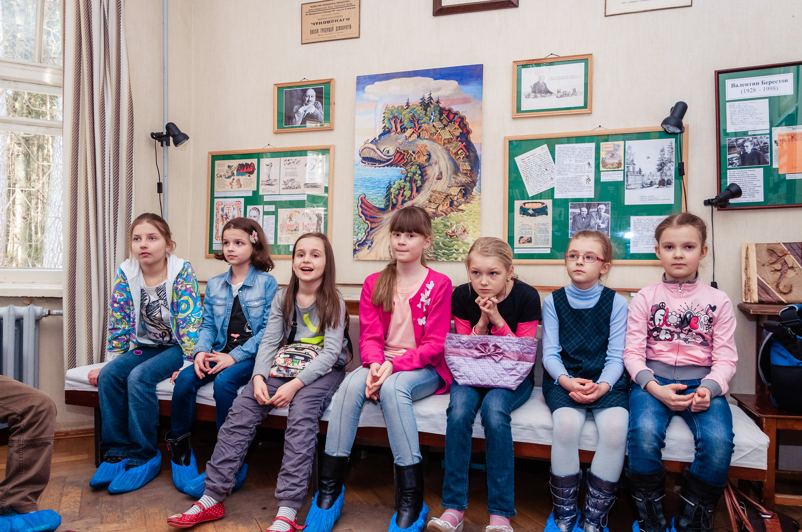 Переделкино. В гости к К.Чуковскому. Выпускной школьный альбом в Москве / Школьный фотограф Юлия Михайленко