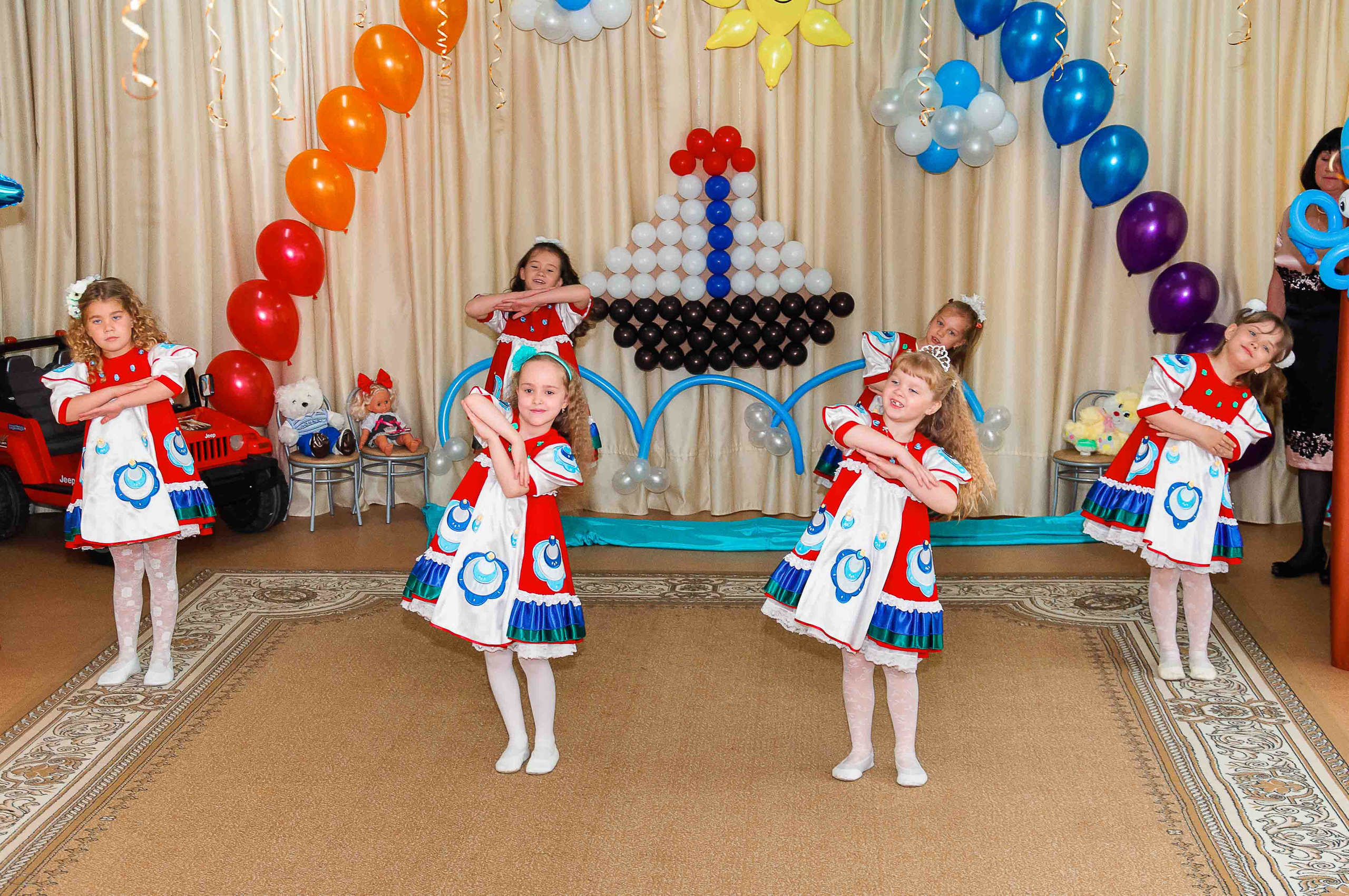 Выпускной в детском саду. Выпускной школьный альбом в Москве / Школьный фотограф Юлия Михайленко