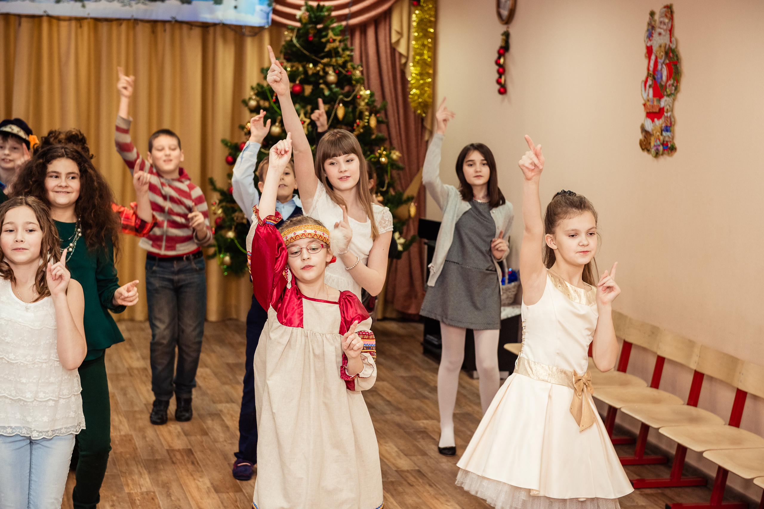 Ярмарка талантов. Праздник на Новый год. Выпускной школьный альбом в Москве / Школьный фотограф Юлия Михайленко