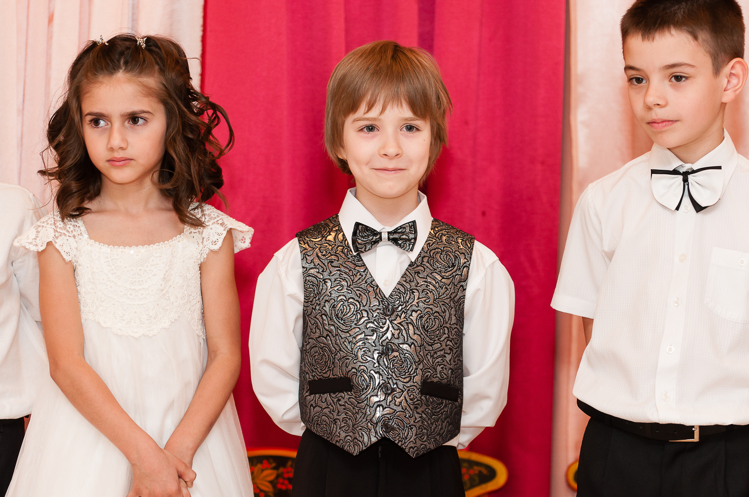 Праздничный выпускной. Выпускной школьный альбом в Москве / Школьный фотограф Юлия Михайленко