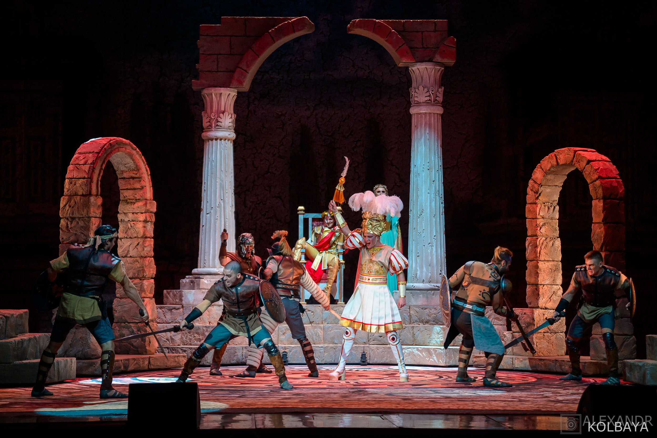 Фоторепортаж со спектакля Гладиатор в Театре Терезы Дуровой. Концертный и театральный репортажный фотограф в Москве Александр Колбая