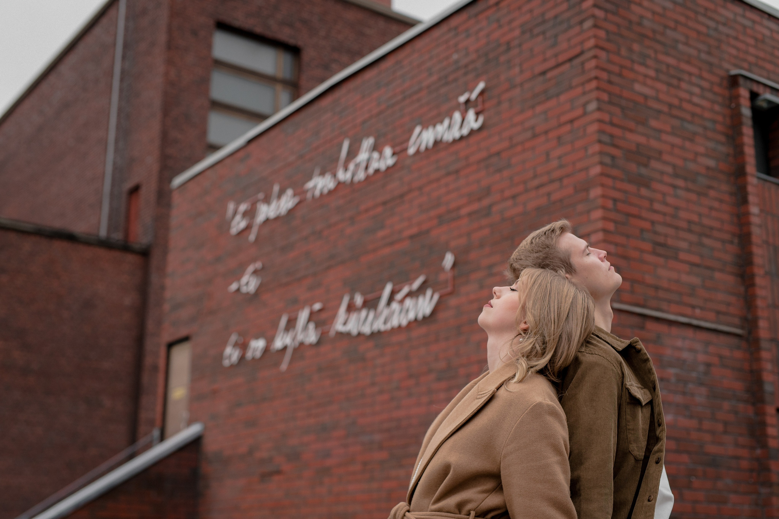 Emilia and Ettu. Family and content photographer