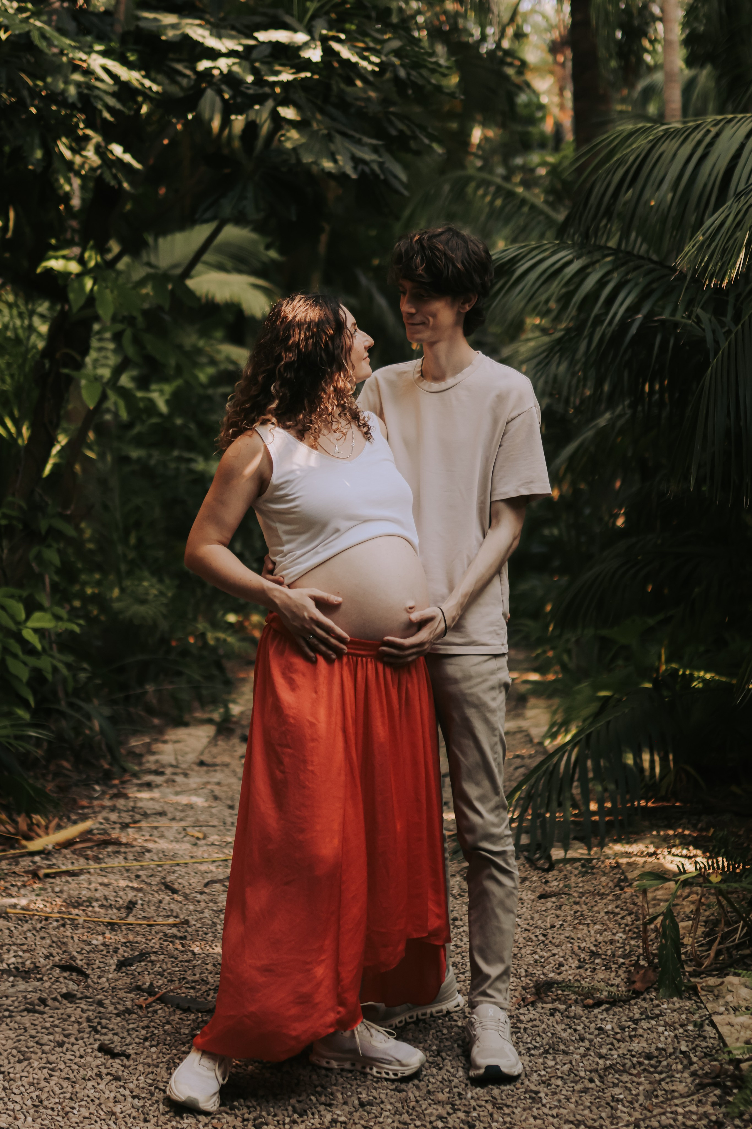 Kate and Segrey, Tel Aviv | June 2026. Photographer in Israel Alice Milchin