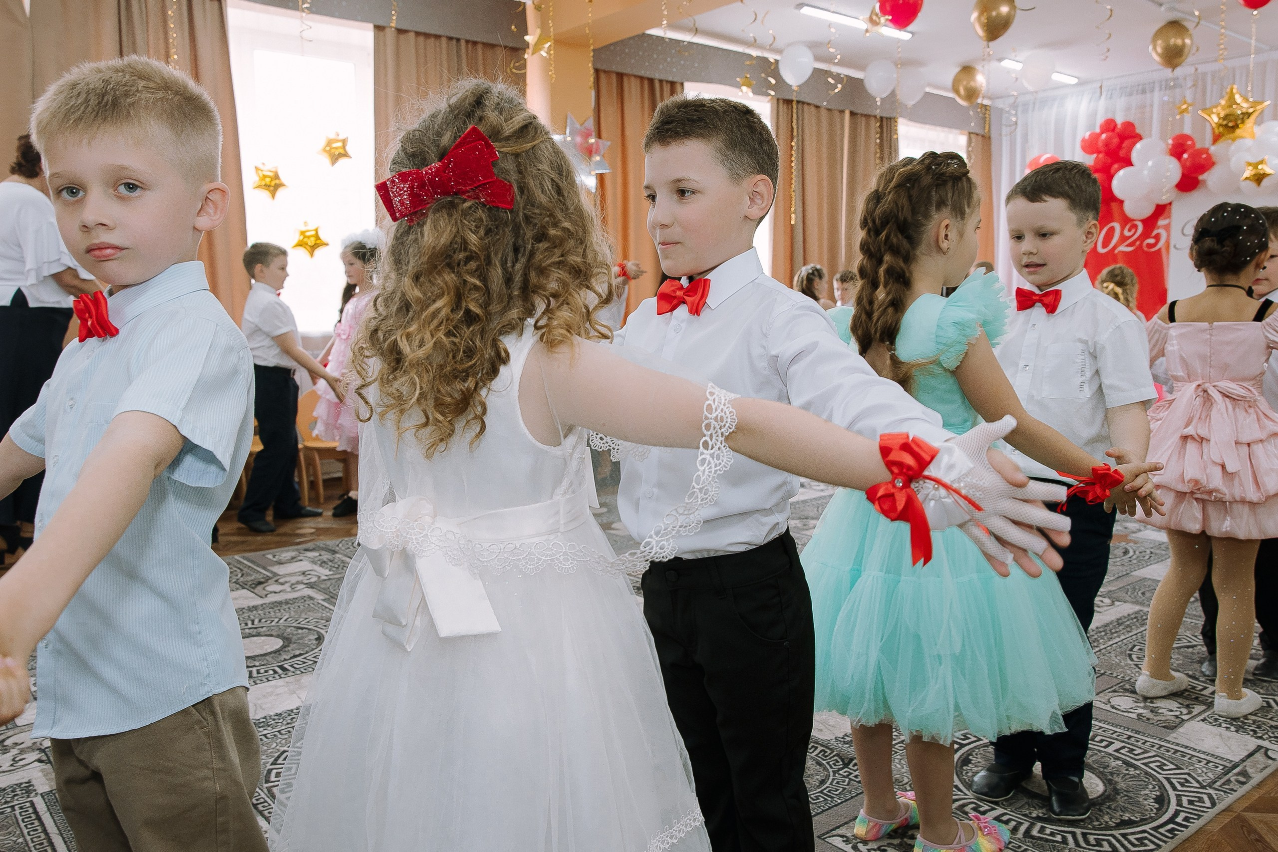 Выпускной в ДС 26. Выпускные альбомы Натальи Бутко: Новороссийск, Анапа, Геленджик