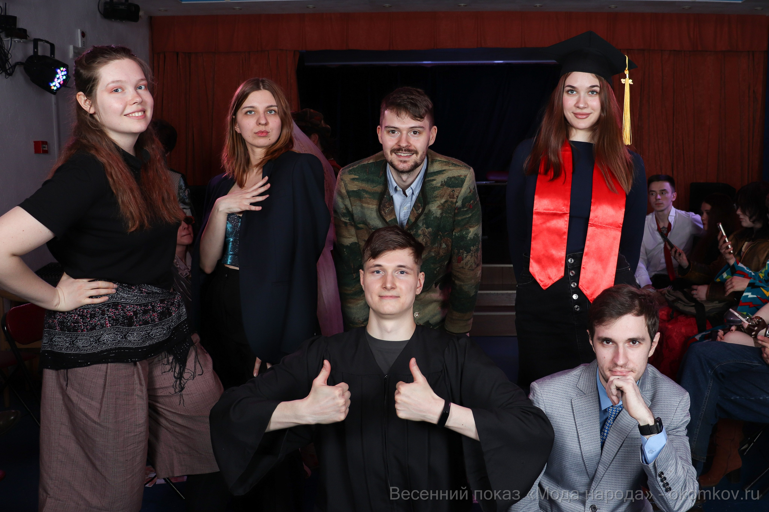 Весенний показ «Мода народа». Ивентный фотограф в Санкт-Петербурге Олег Комков