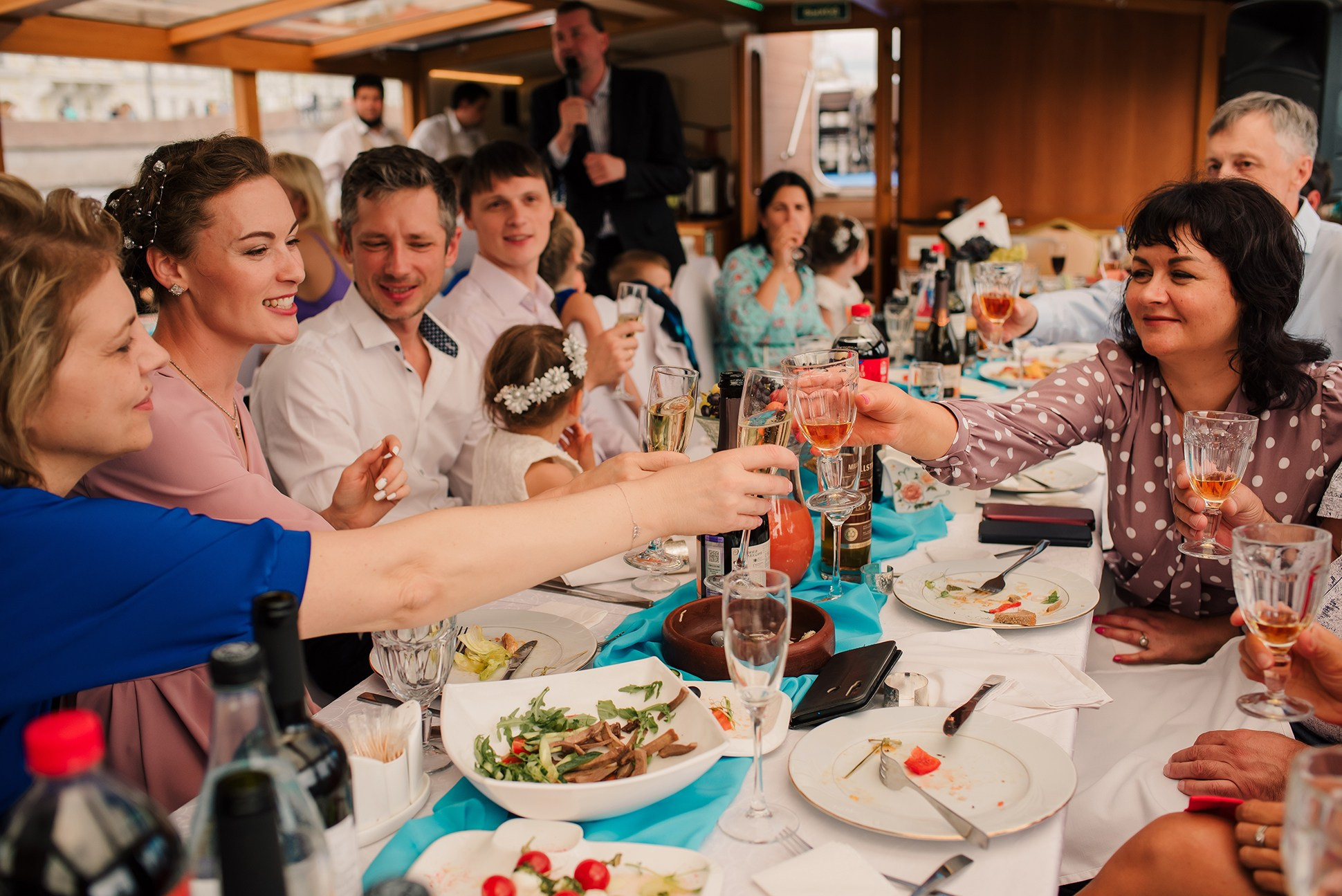 Юля и Андрей. Банкет на воде. Семейный и Свадебный фотограф. Санкт-Петербург. Пушкин