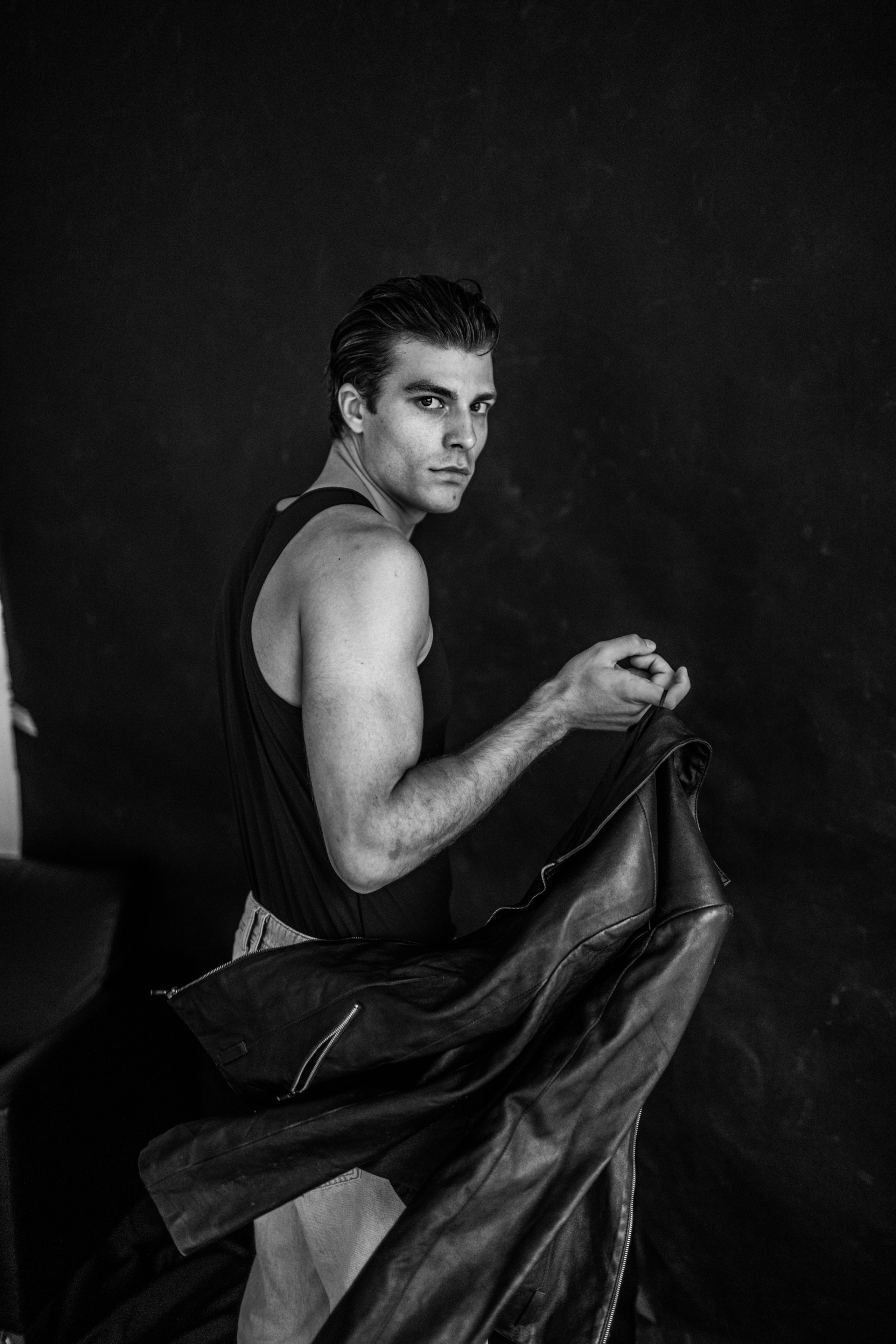 Мужские портреты. Портфолио фотографа Евгении Безрук. Мужской фотограф Евгения Безрук в Москве