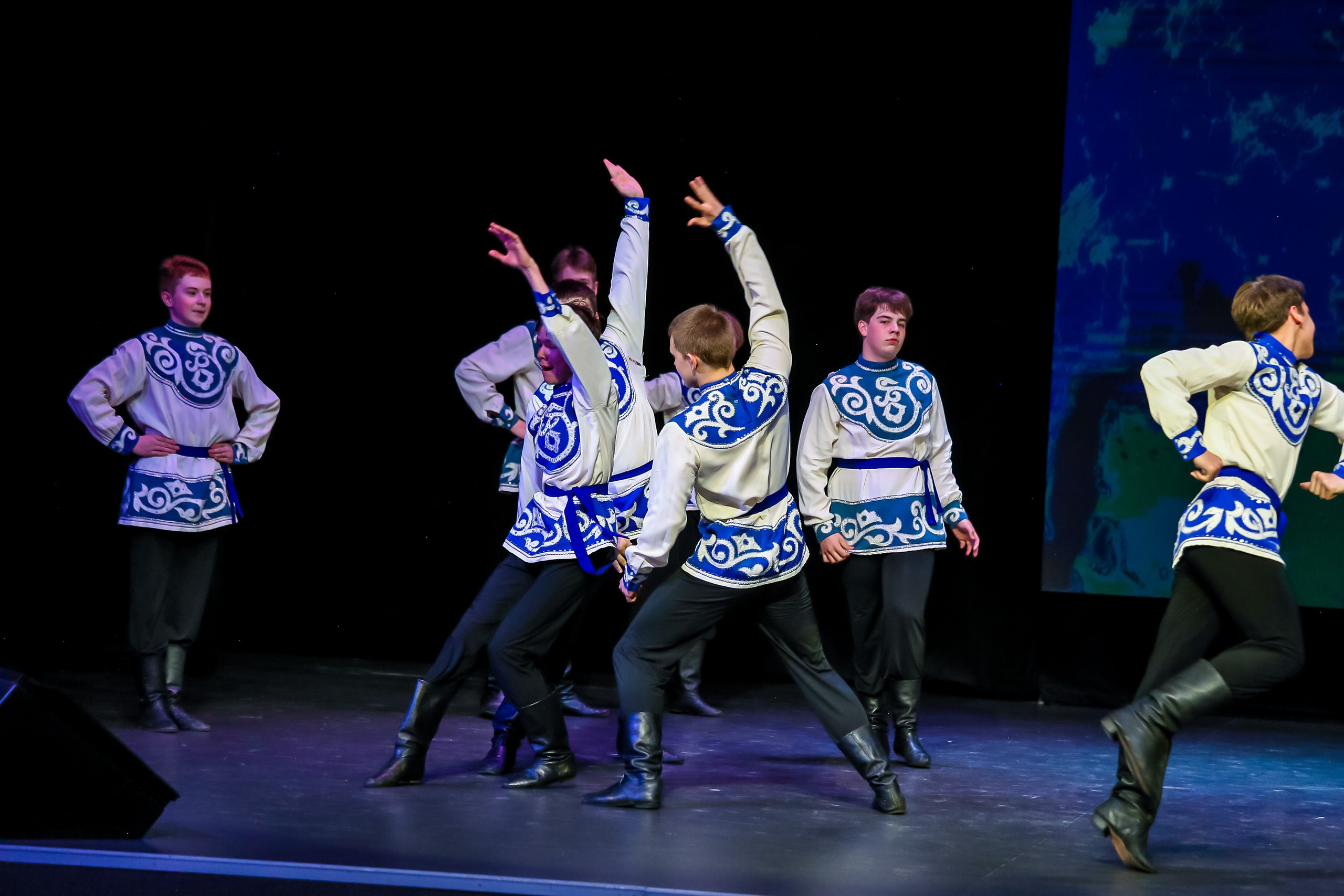 19 апреля, г. Казань. Золотое яблочко