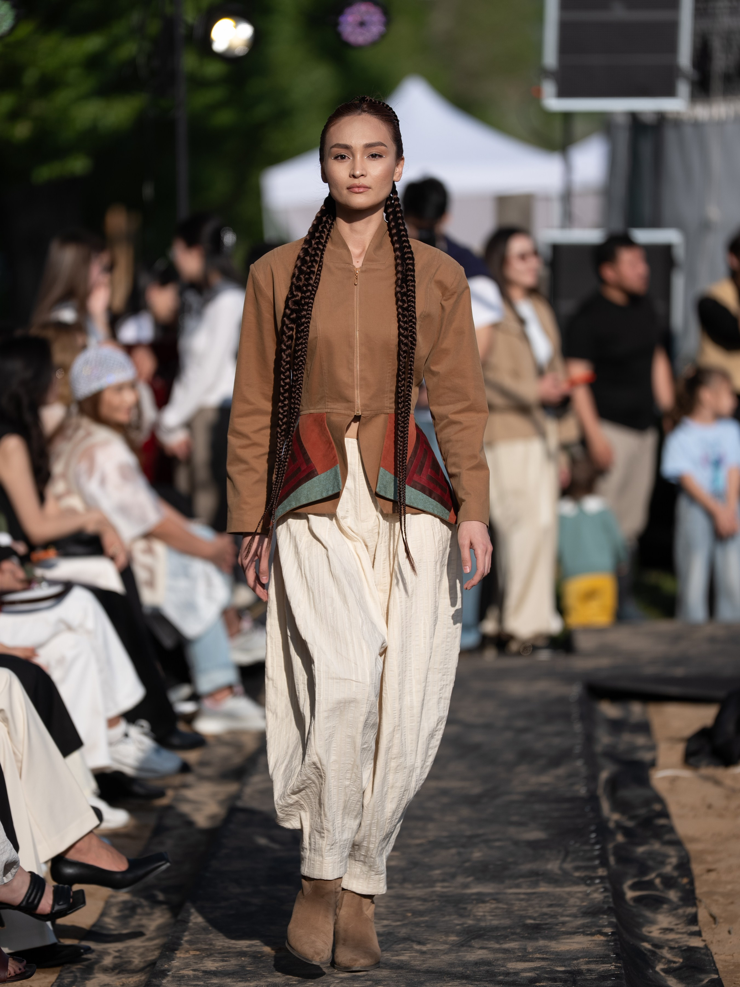 Designer Dariya Kuatzhan. Сайт Алматинского НЮ АРТ, будуар и фэшн фотографа Дениса Карпенко