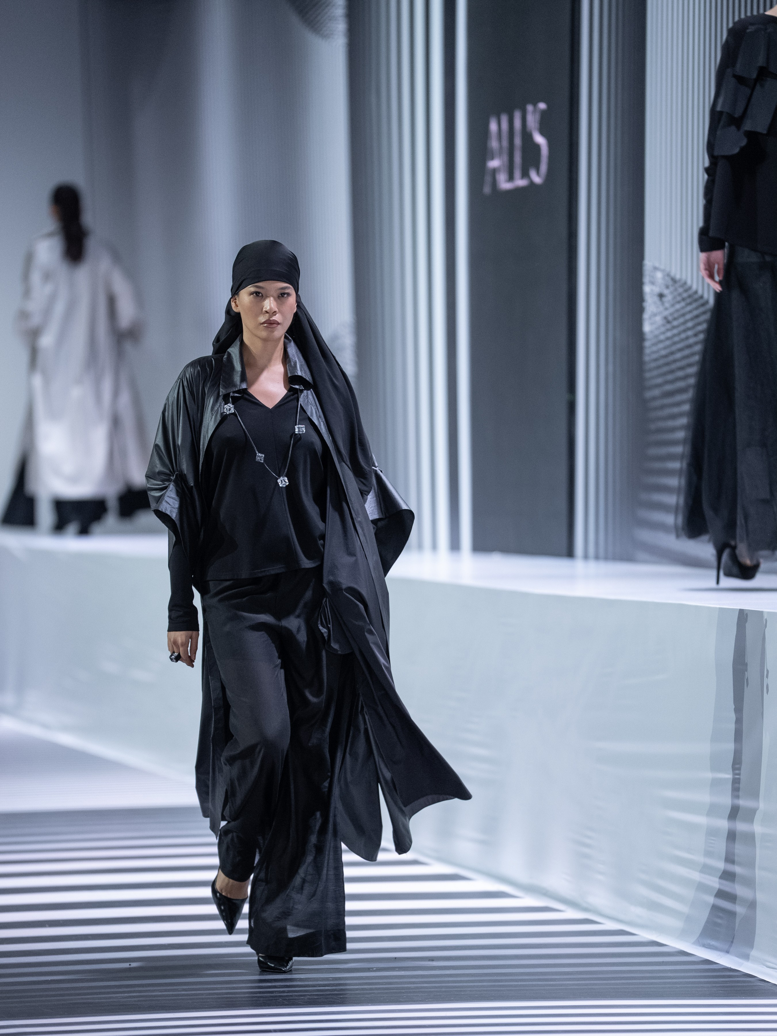 ALL’S (Tanya Levitskaya, Германия). Сайт Алматинского НЮ АРТ, будуар и фэшн фотографа Дениса Карпенко