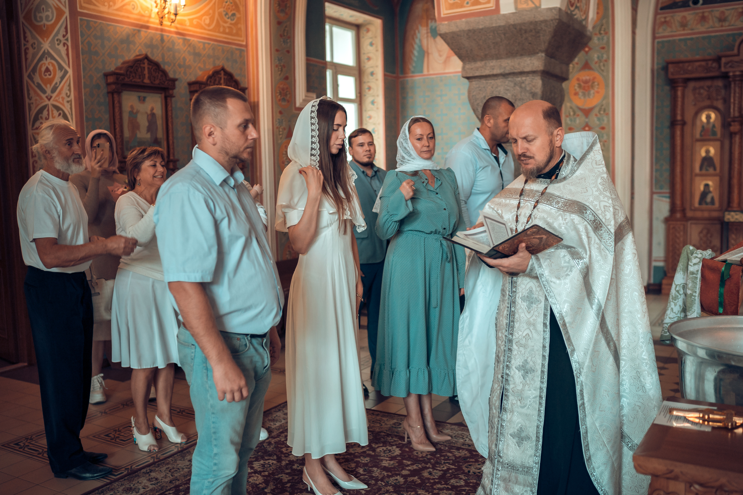 Крещение Оливии Храм Иоанна Предтечи. Фотограф на Крещение и Венчание в Красноярске Рамазанова Юлия