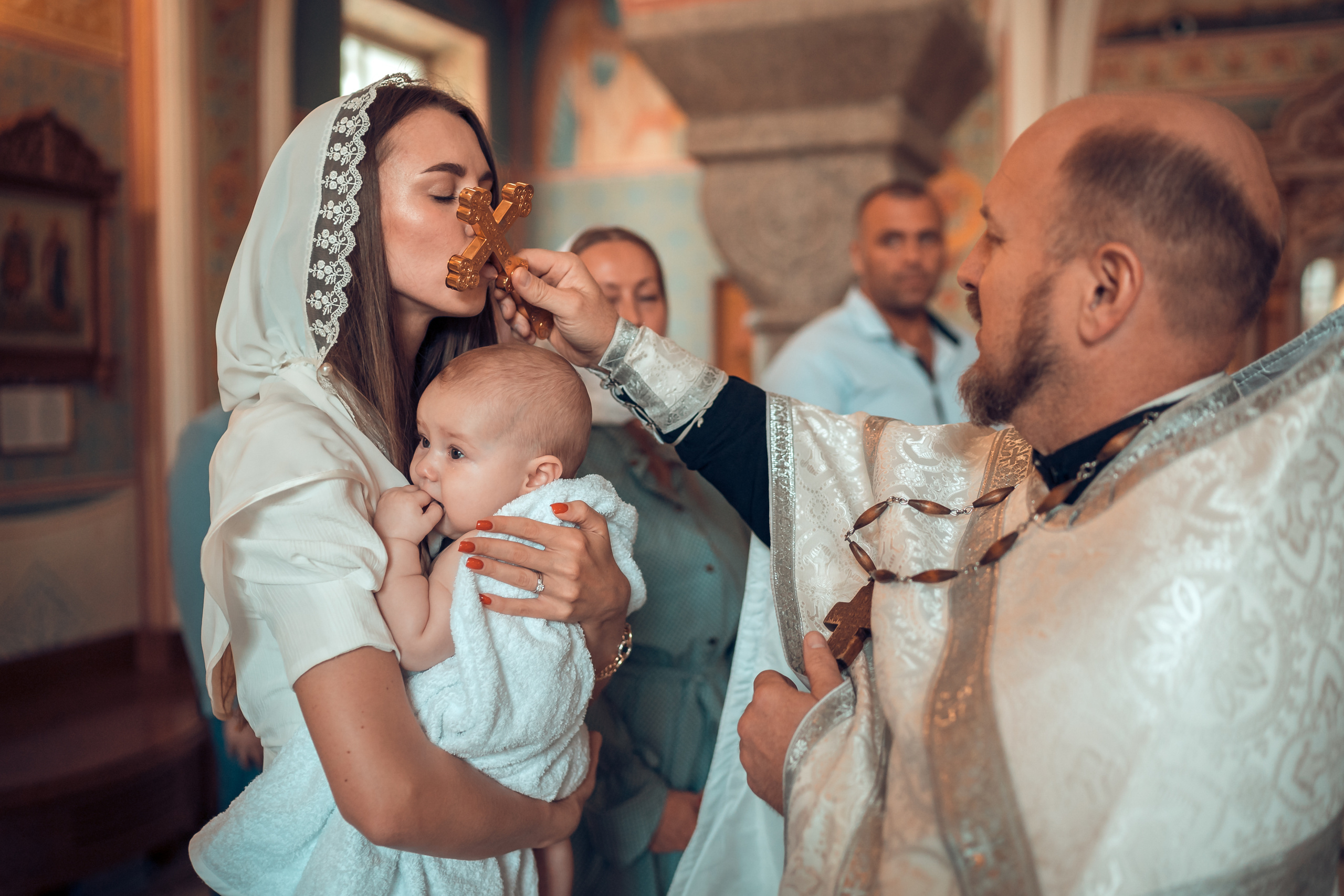 Крещение Оливии Храм Иоанна Предтечи. Фотограф на Крещение и Венчание в Красноярске Рамазанова Юлия