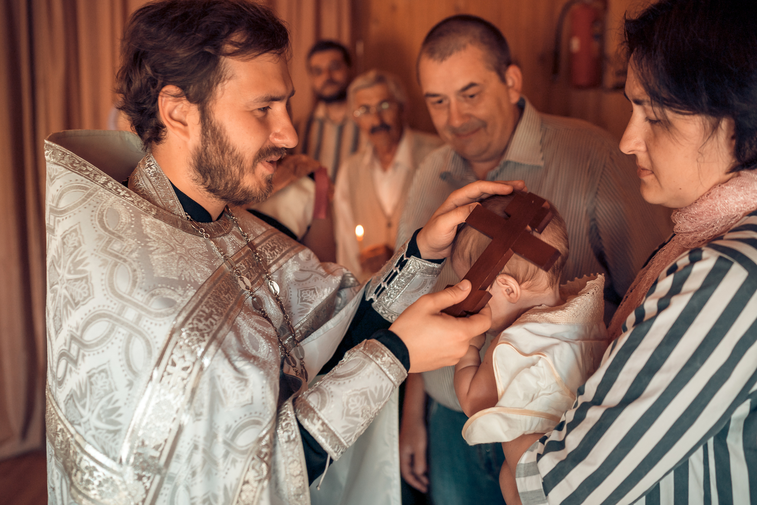 Крещение Маргариты Храм Александра Невского. Фотограф на Крещение и Венчание в Красноярске Рамазанова Юлия