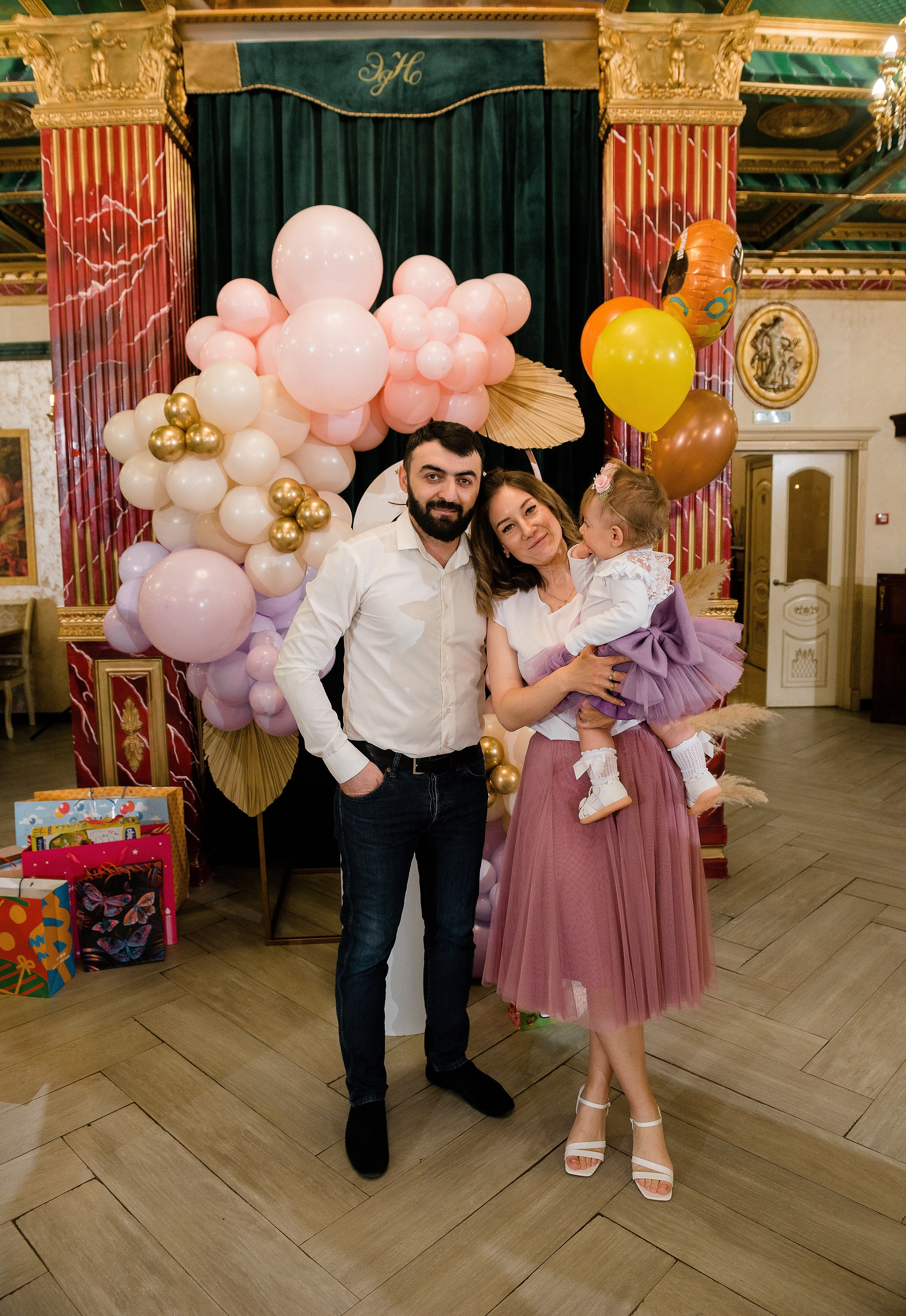 Евушке 1 годик «Эдно»