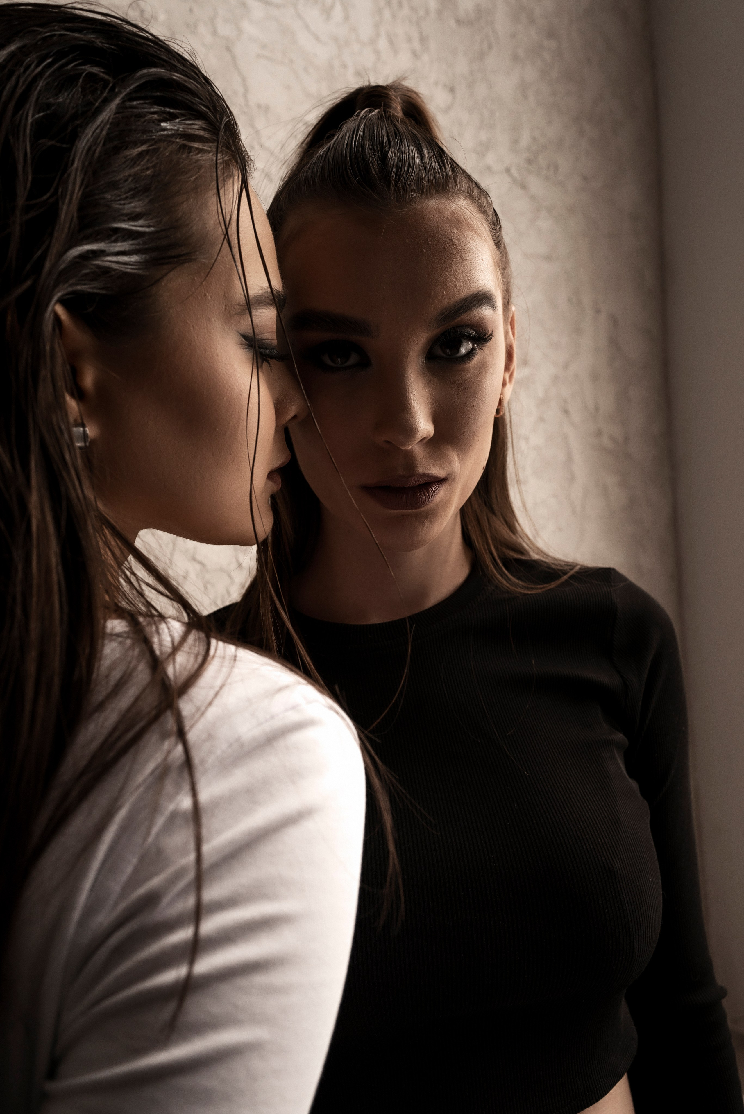 Света и Камилла. Фотограф Илья Разин