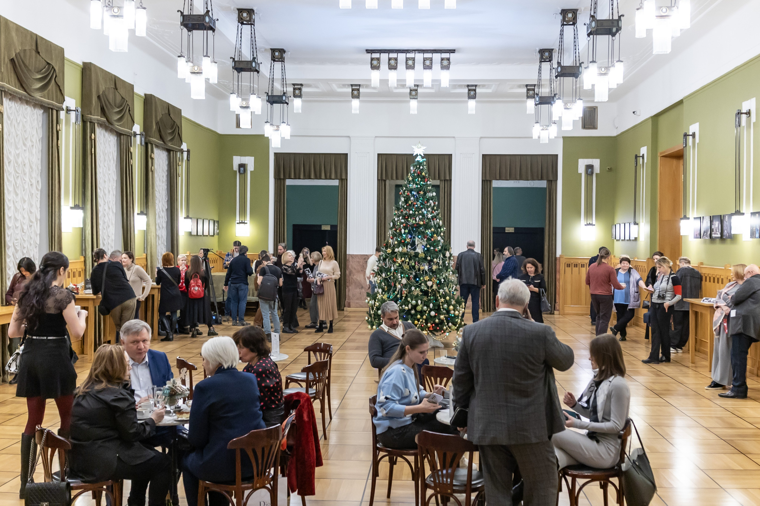 ЛЕНКОМ — Репетиция оркестра. Фотограф Владимир Охрименко