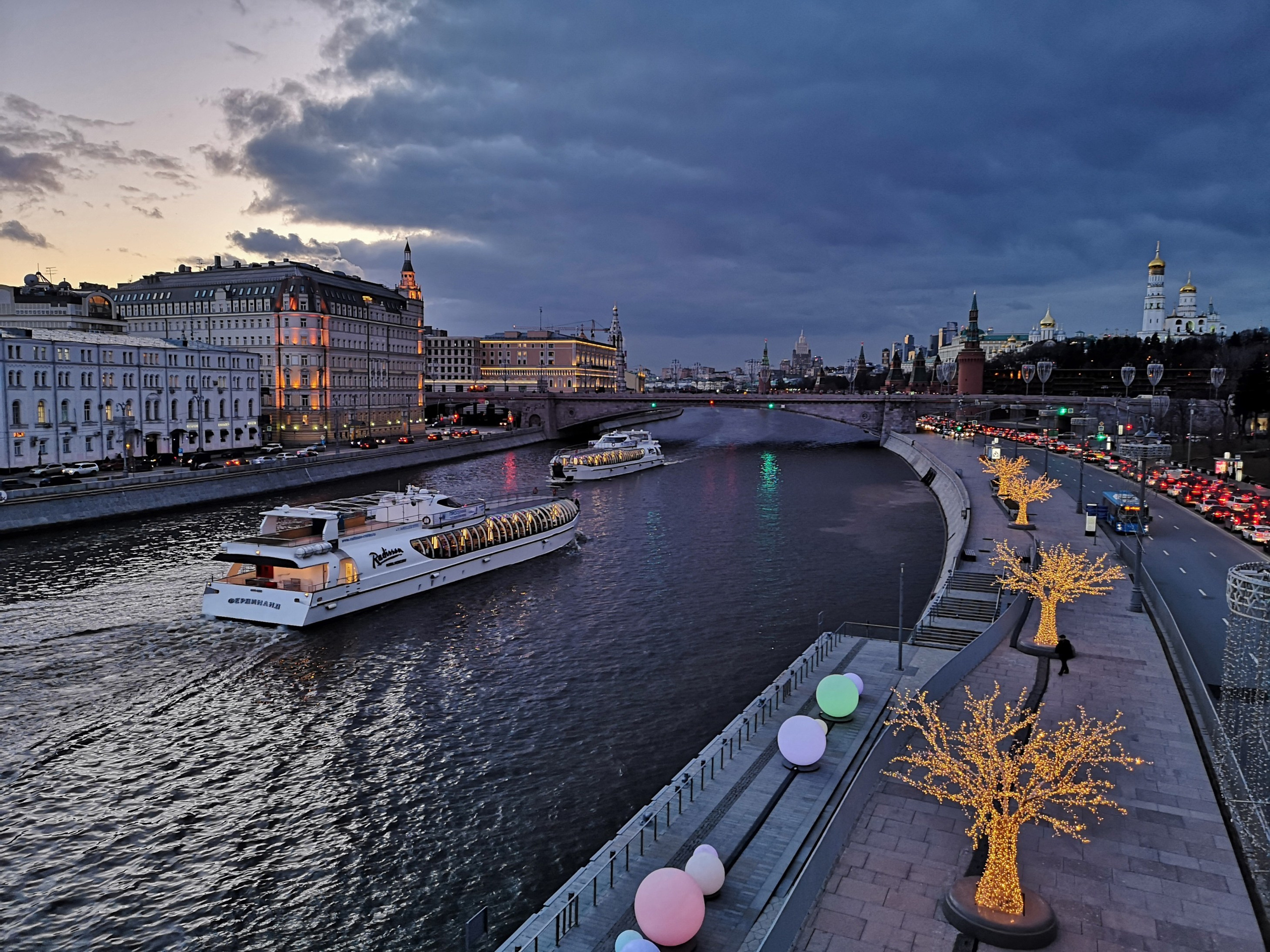 Москва. Фотограф Лара Кучина