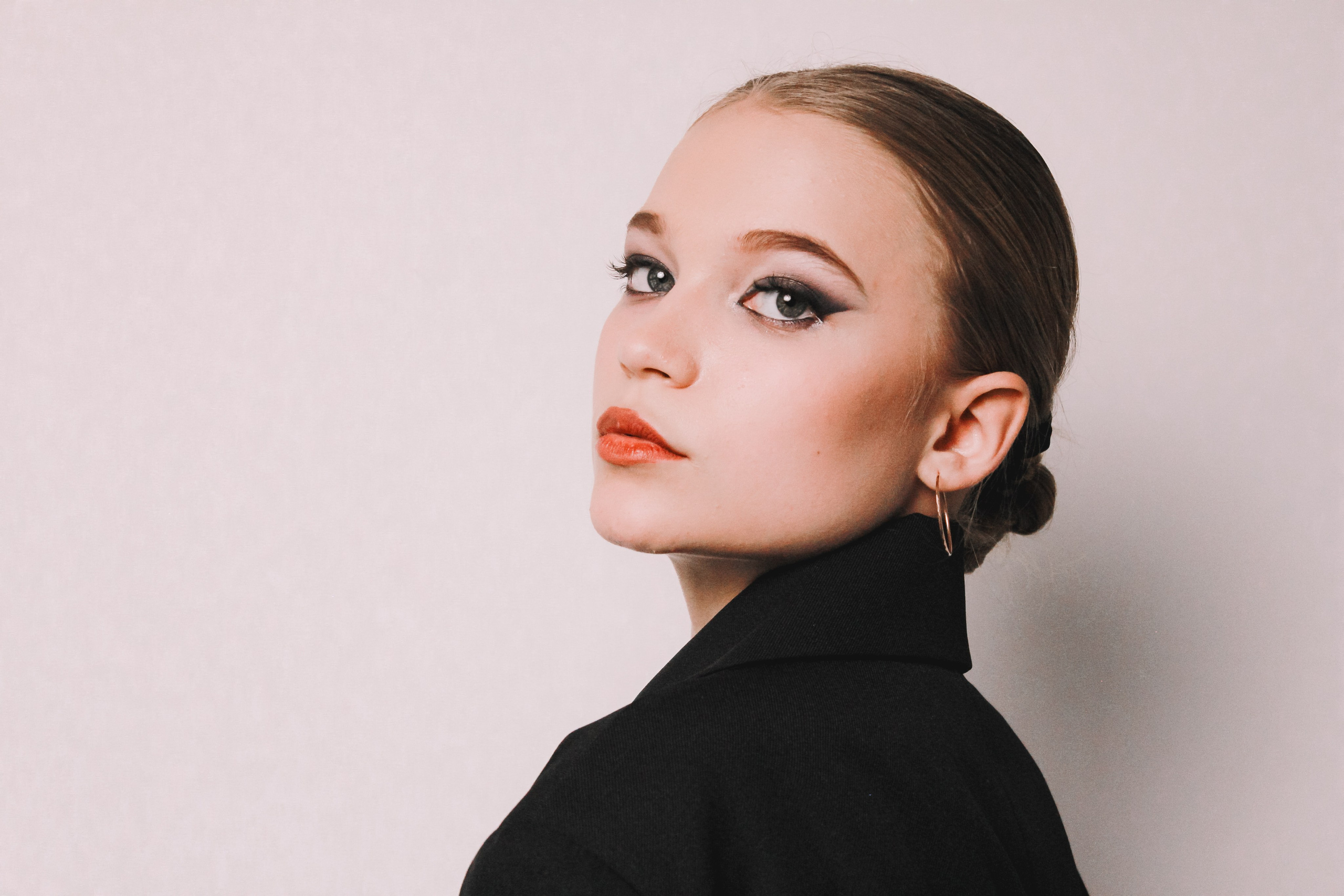 Виолетта. Лиза Рязанцева