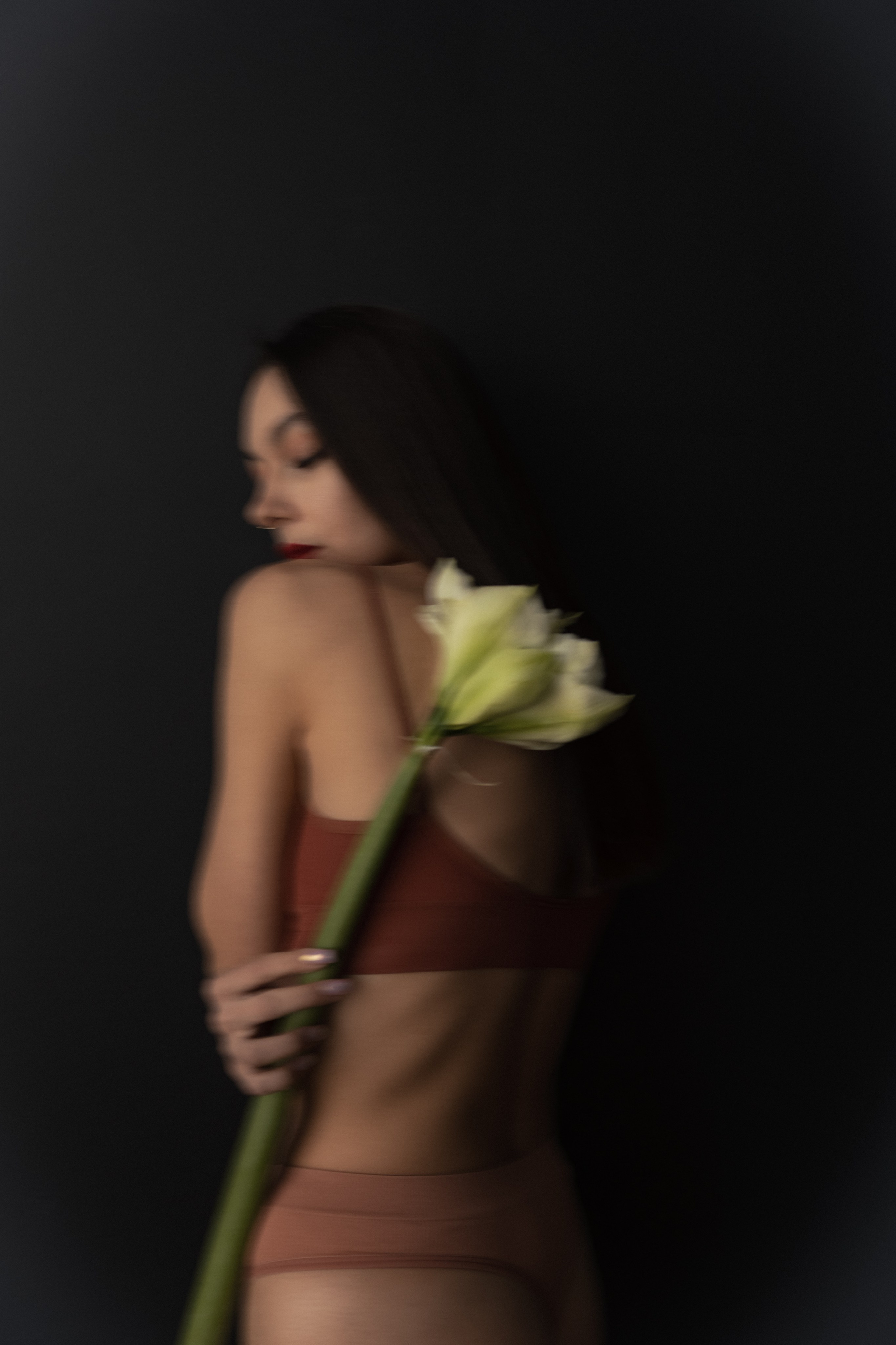 женский женская сексуальная фотосессия в москве контент съемка фотограф москва раскрытие женской энергии