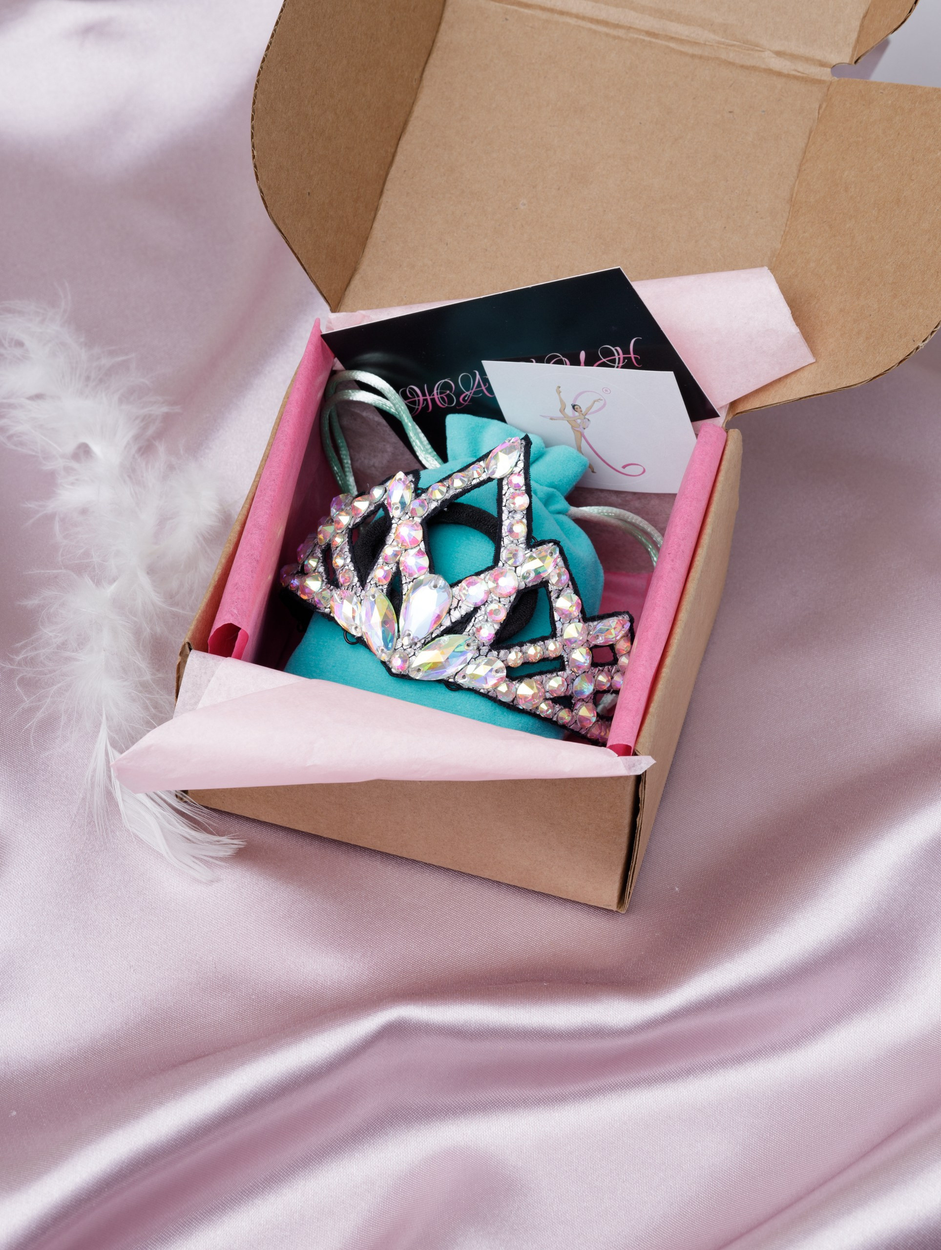 Предметная композиционная съемка фото для сайтов, маркетплейсов, WB, Ozon, Яндекс Маркет и др. Студия коммерческой съемки ХВОЯ