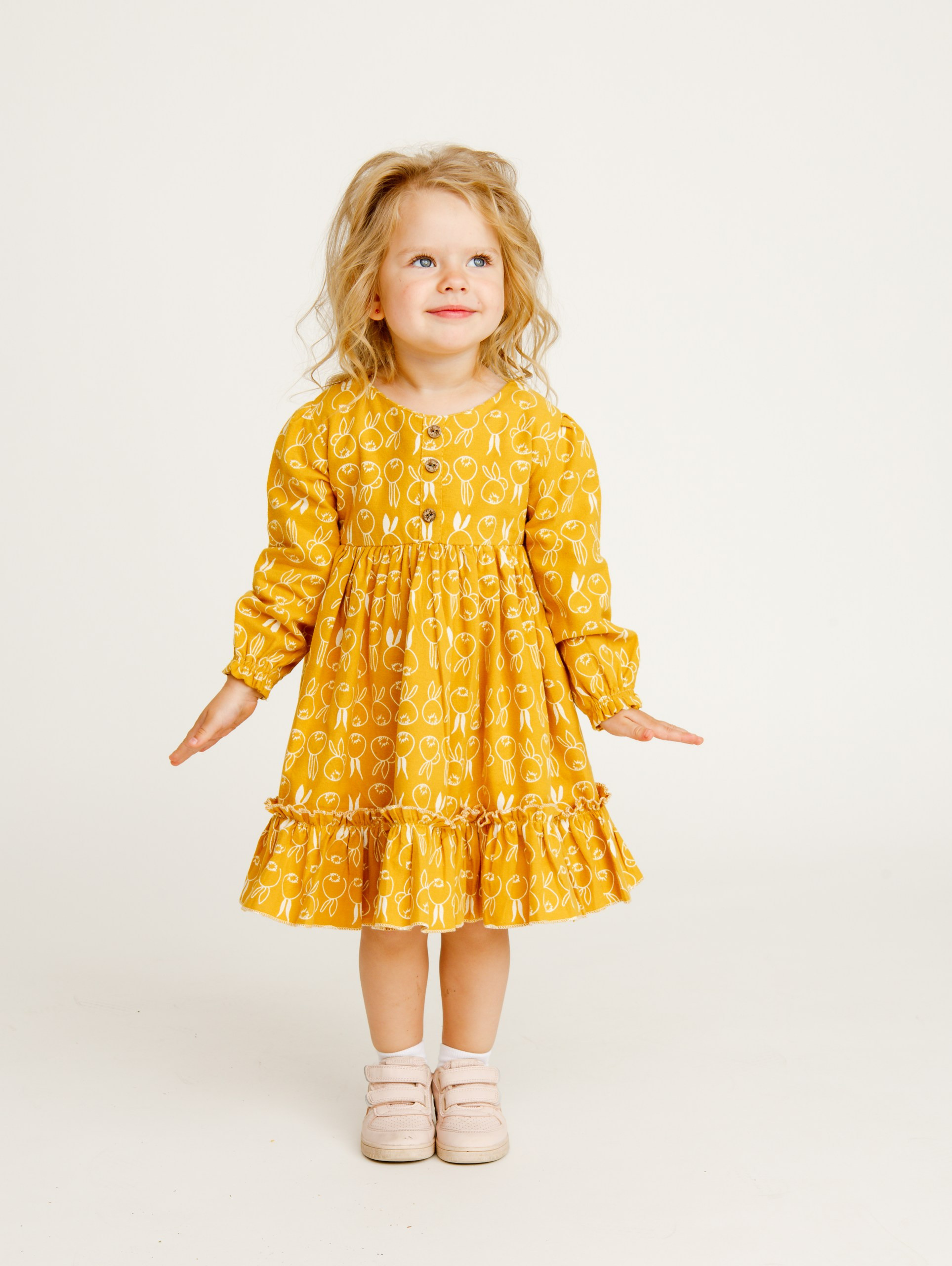 Съемка детской одежды и обуви на модели сайтов, маркетплейсов, WB, Ozon, Яндекс Маркет и др. Студия коммерческой съемки ХВОЯ