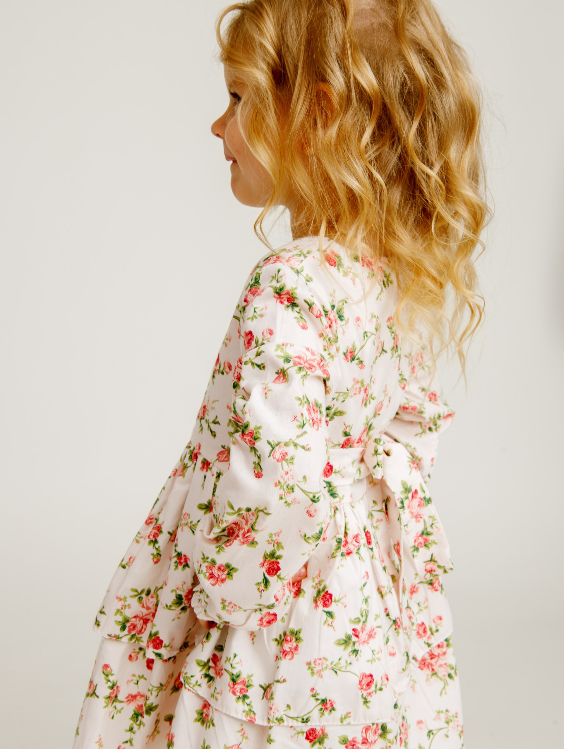 Съемка детской одежды и обуви на модели сайтов, маркетплейсов, WB, Ozon, Яндекс Маркет и др. Студия коммерческой съемки ХВОЯ