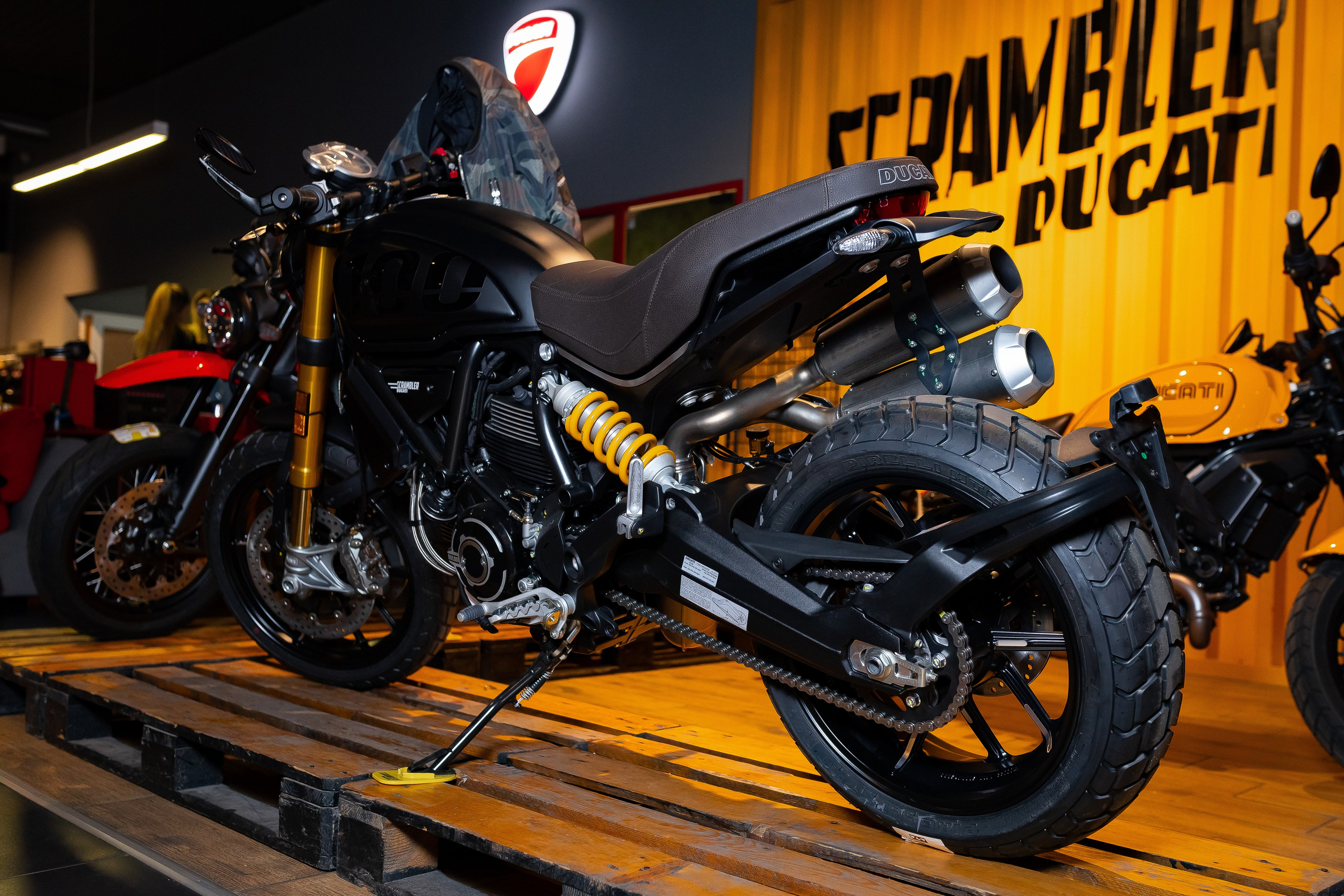 MIKHAIL VASSILYEV — Свадебный и Репортажный фотограф в Алматы