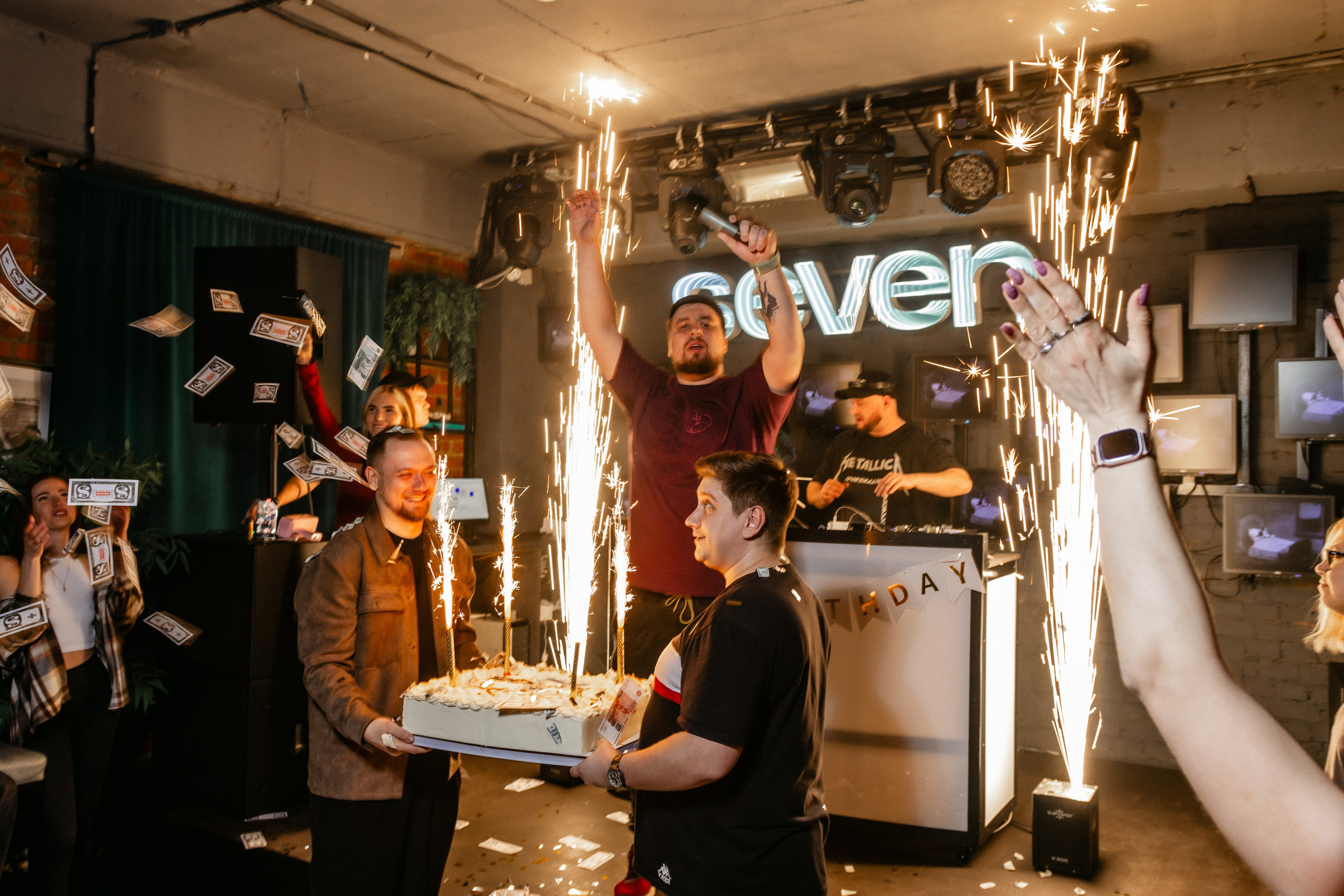 ДР SEVEN бар | 1год