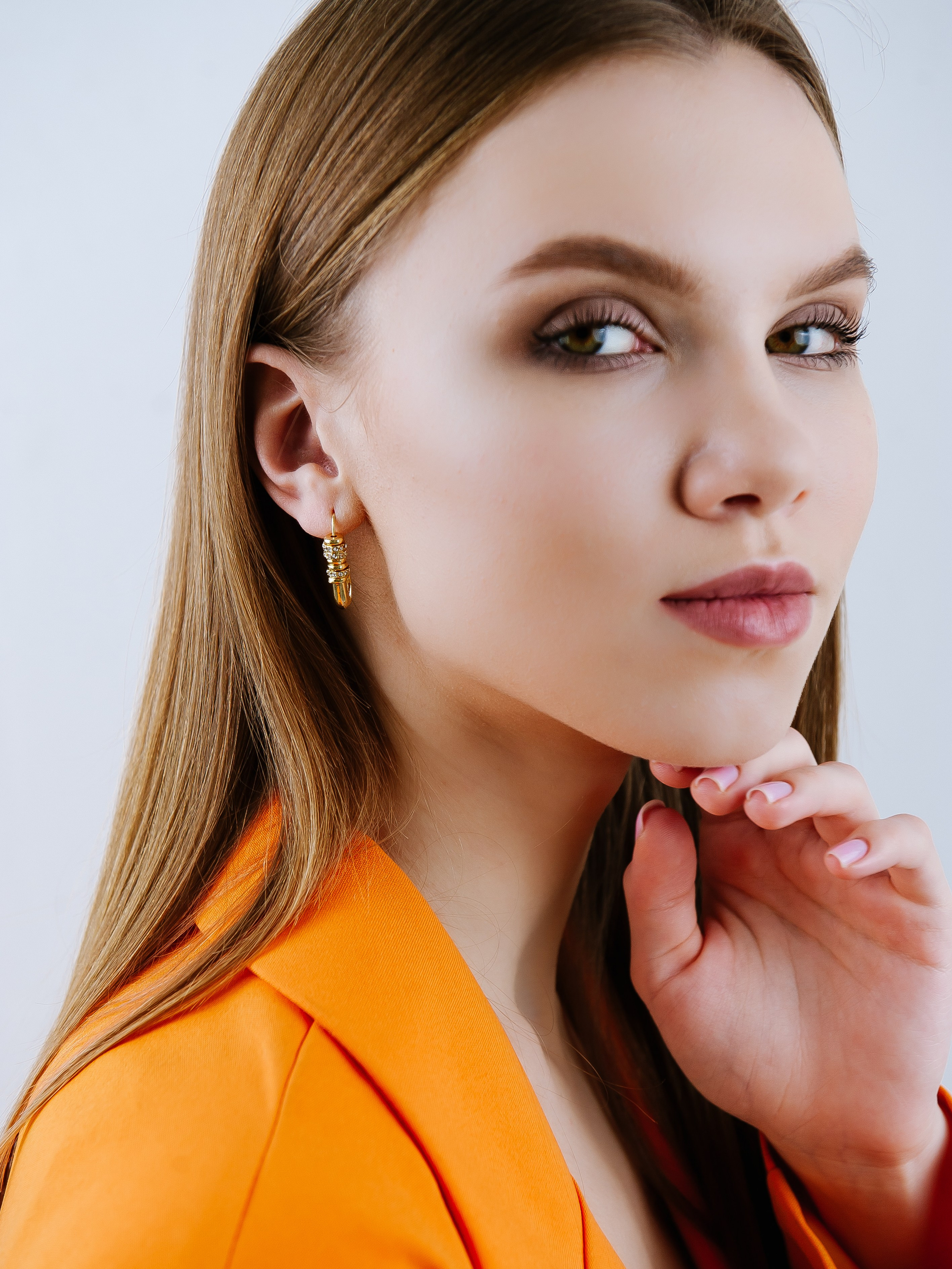 Бижутерия на модели. Ozon/wb