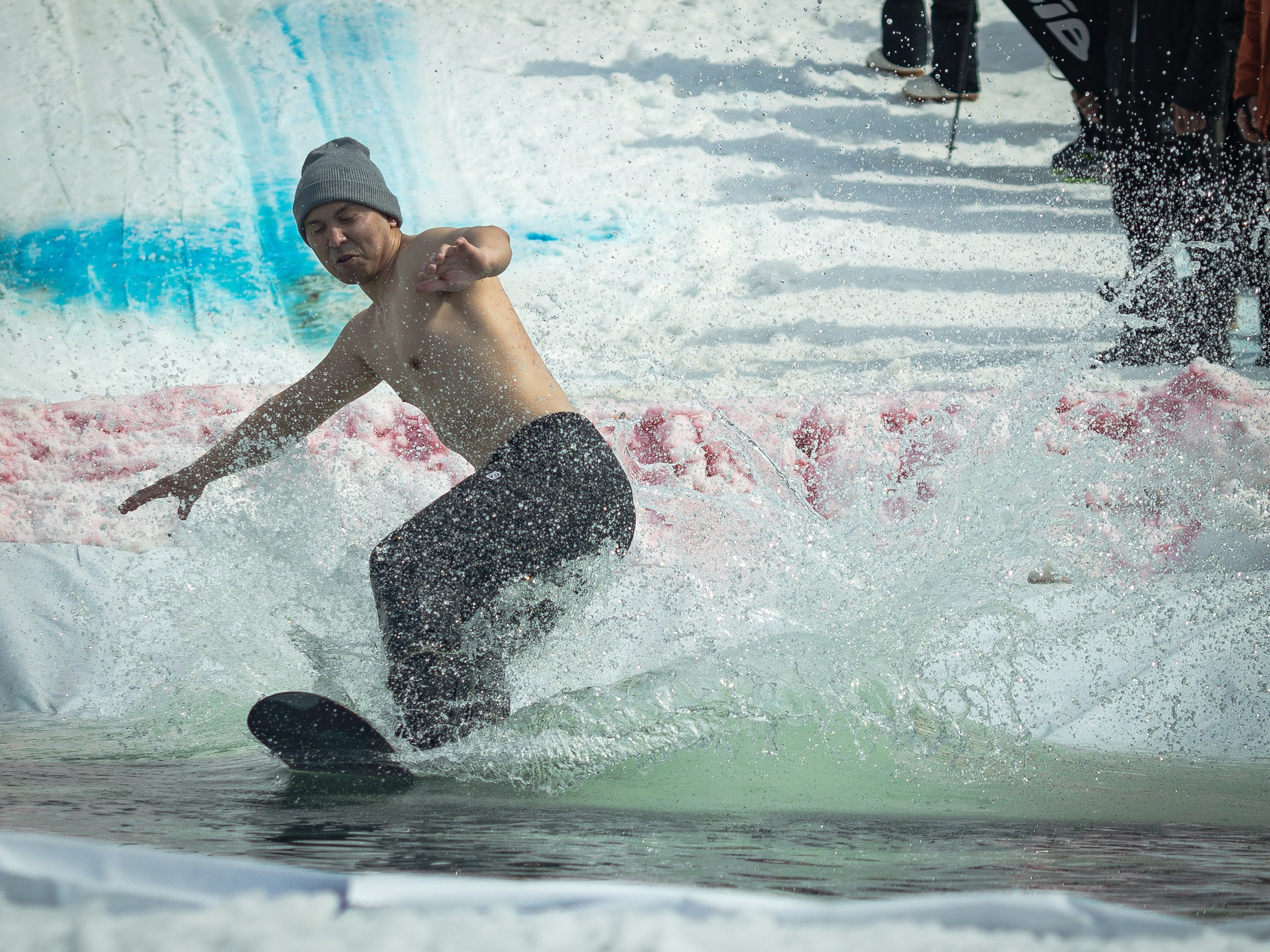 Снежный фестиваль 2025. Фотограф. г. Южно-Сахалинск. Олег Толстов