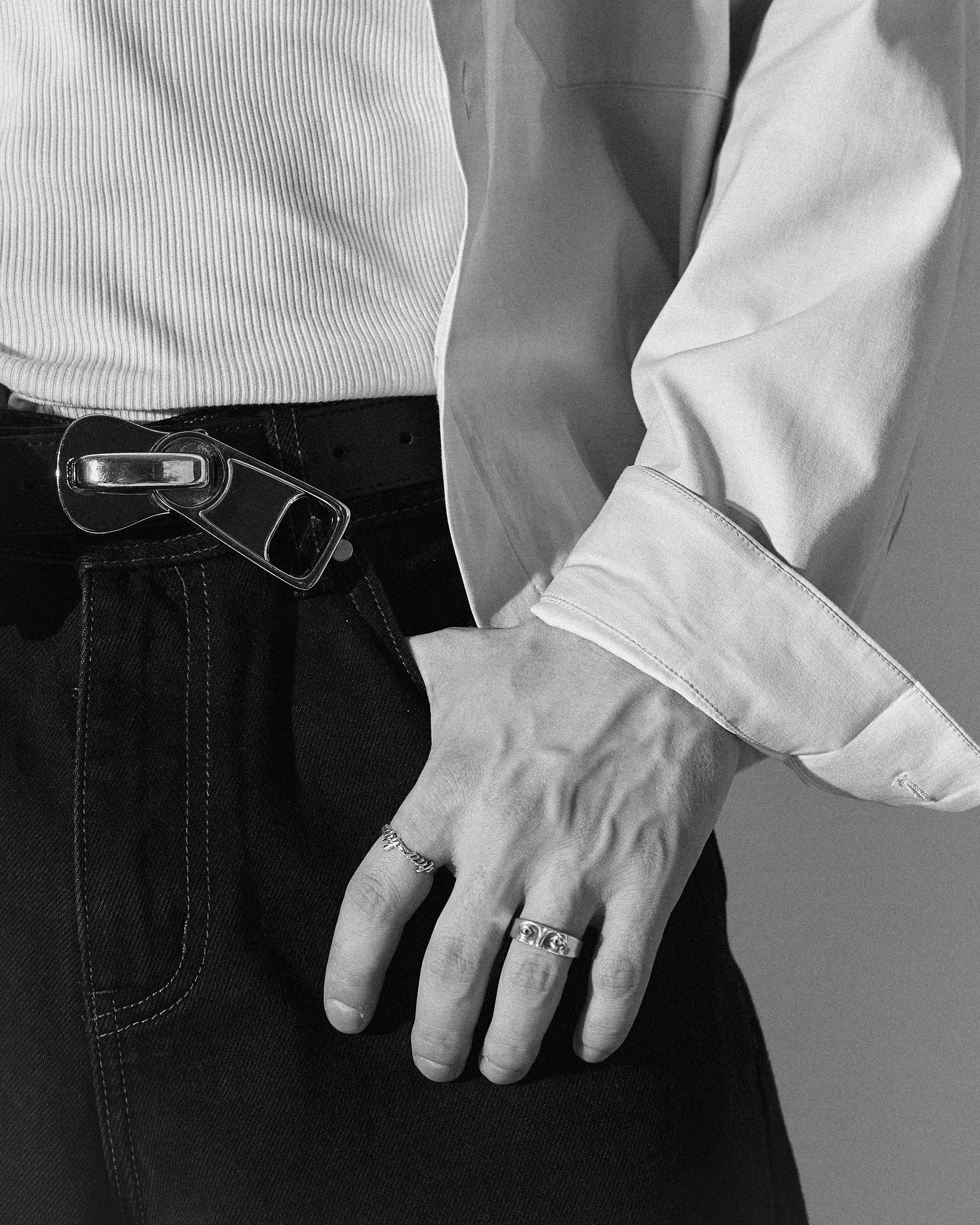 Artem & Zara 90s vibe. Gofman Roman — photographer