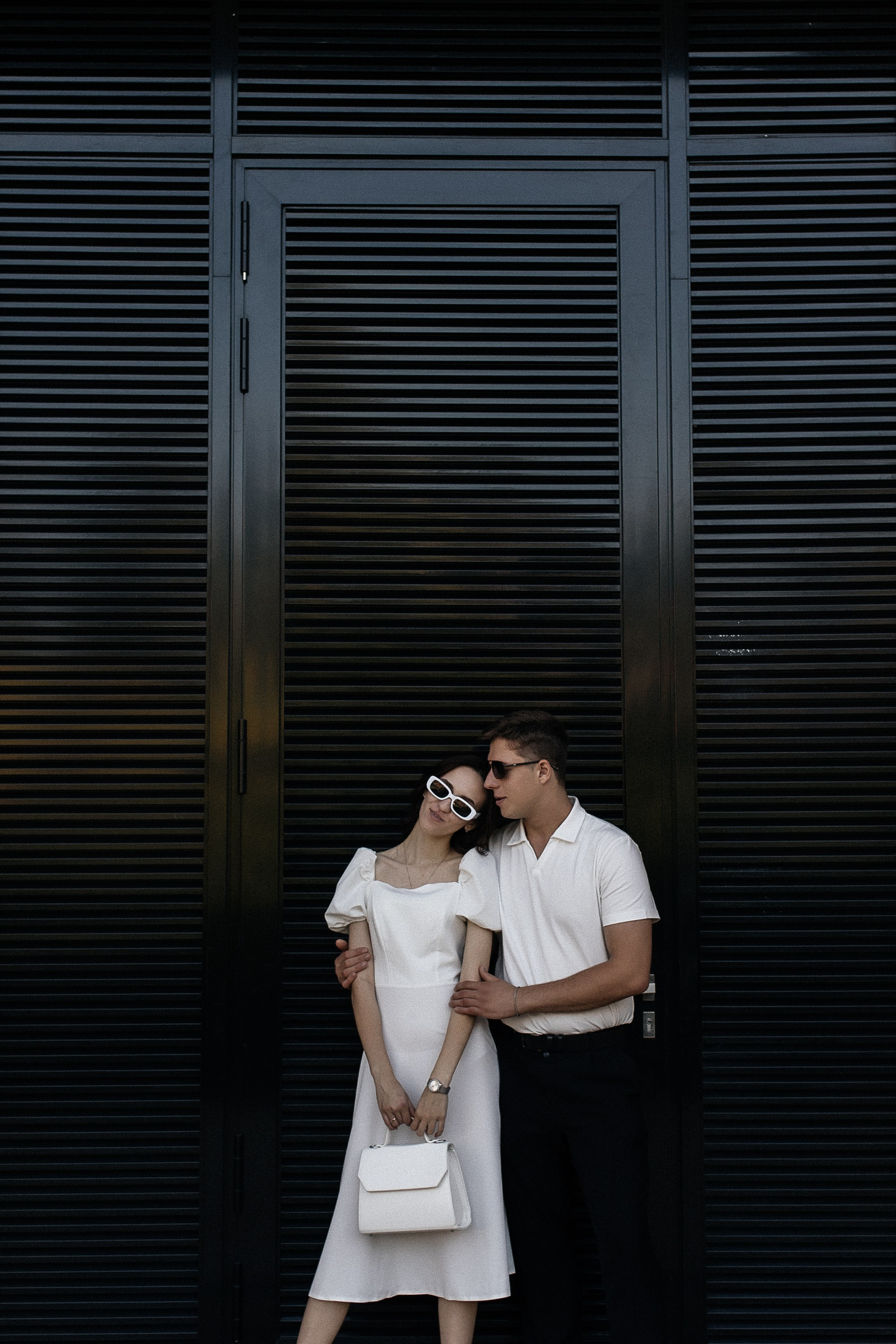 Свадебная фотосессия в парке Галицкого. Свадебный и семейный фотограф Виолетта Сидельникова. Краснодар, Россия, Беларусь, Европа