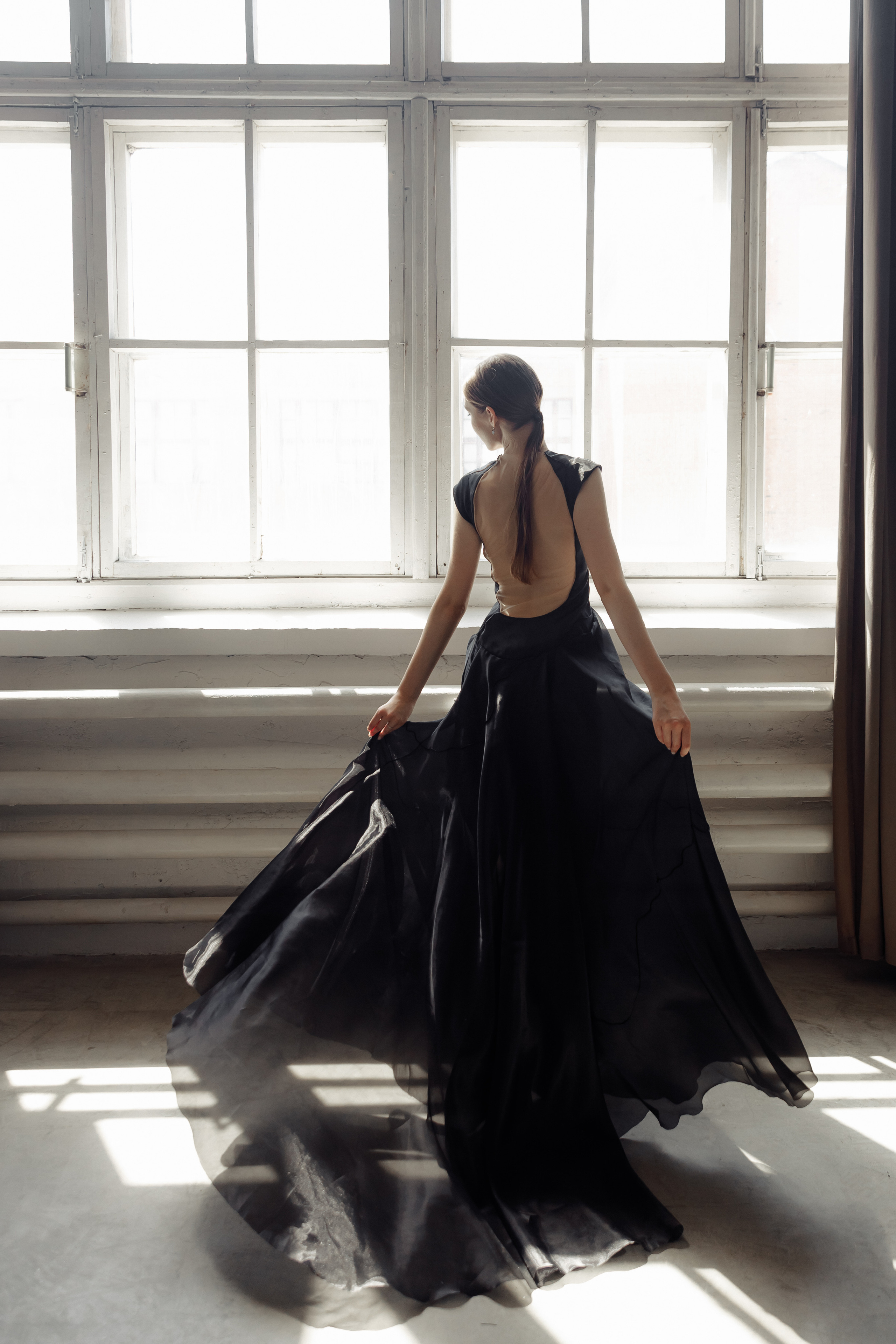 По мотивам персонажей Сергея Безрукова. Ручные нарядные платья от дизайнера Галины Галвэл. Galina Galvel