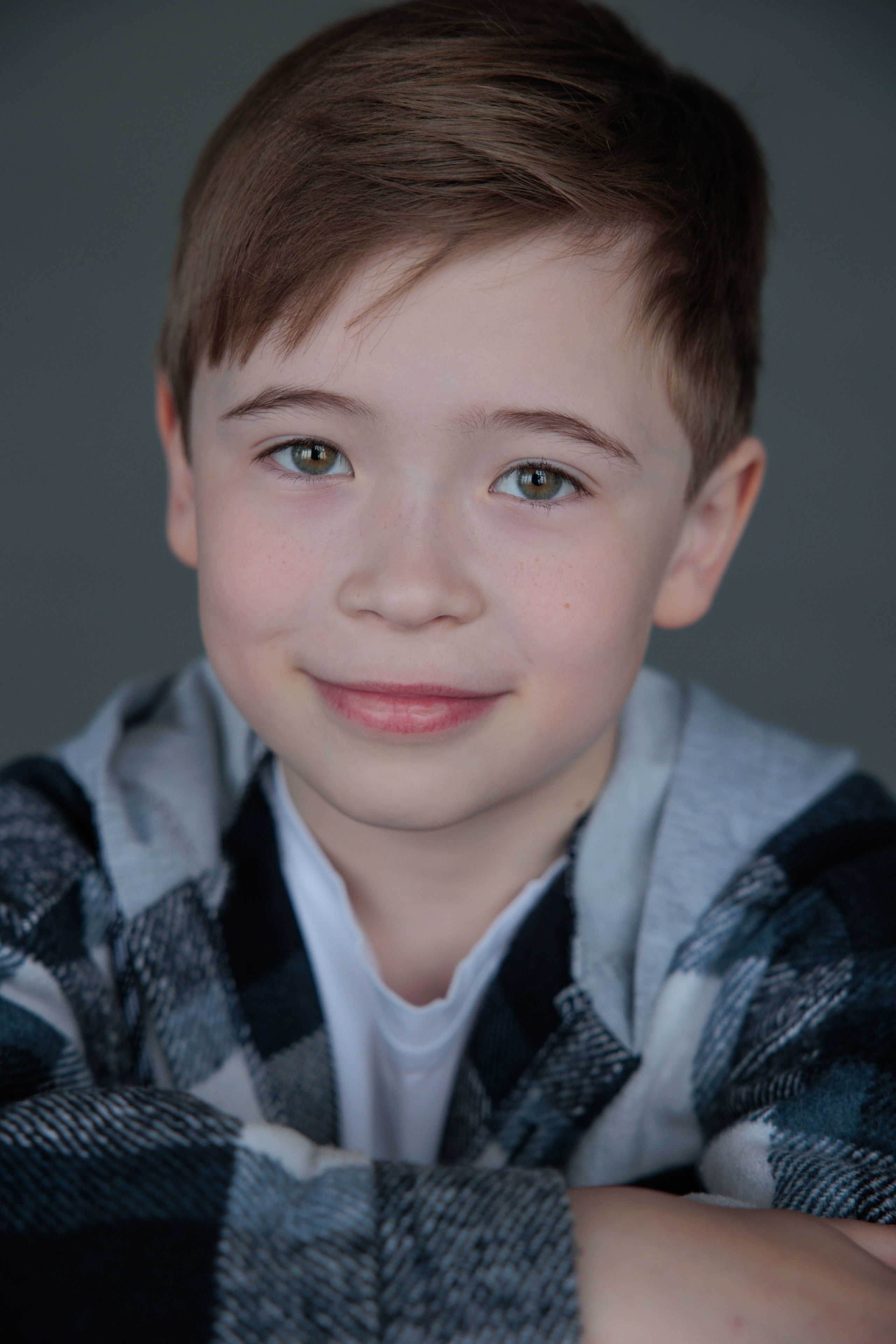 КИРИЛЛ. Я фотограф из Москвы к Вашим услугам