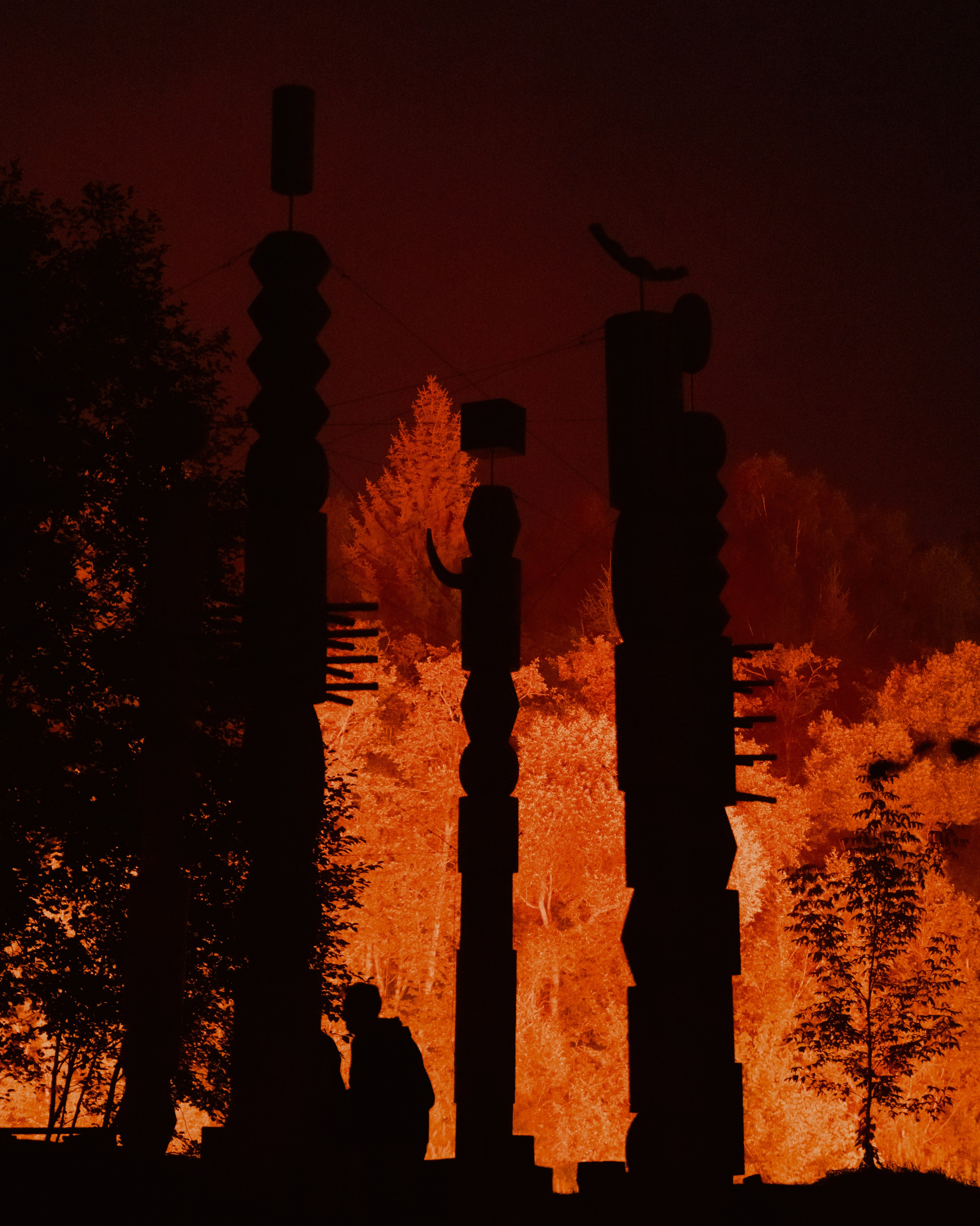 Outline 2024. @tomrus: Рустам Шагиморданов — фотограф