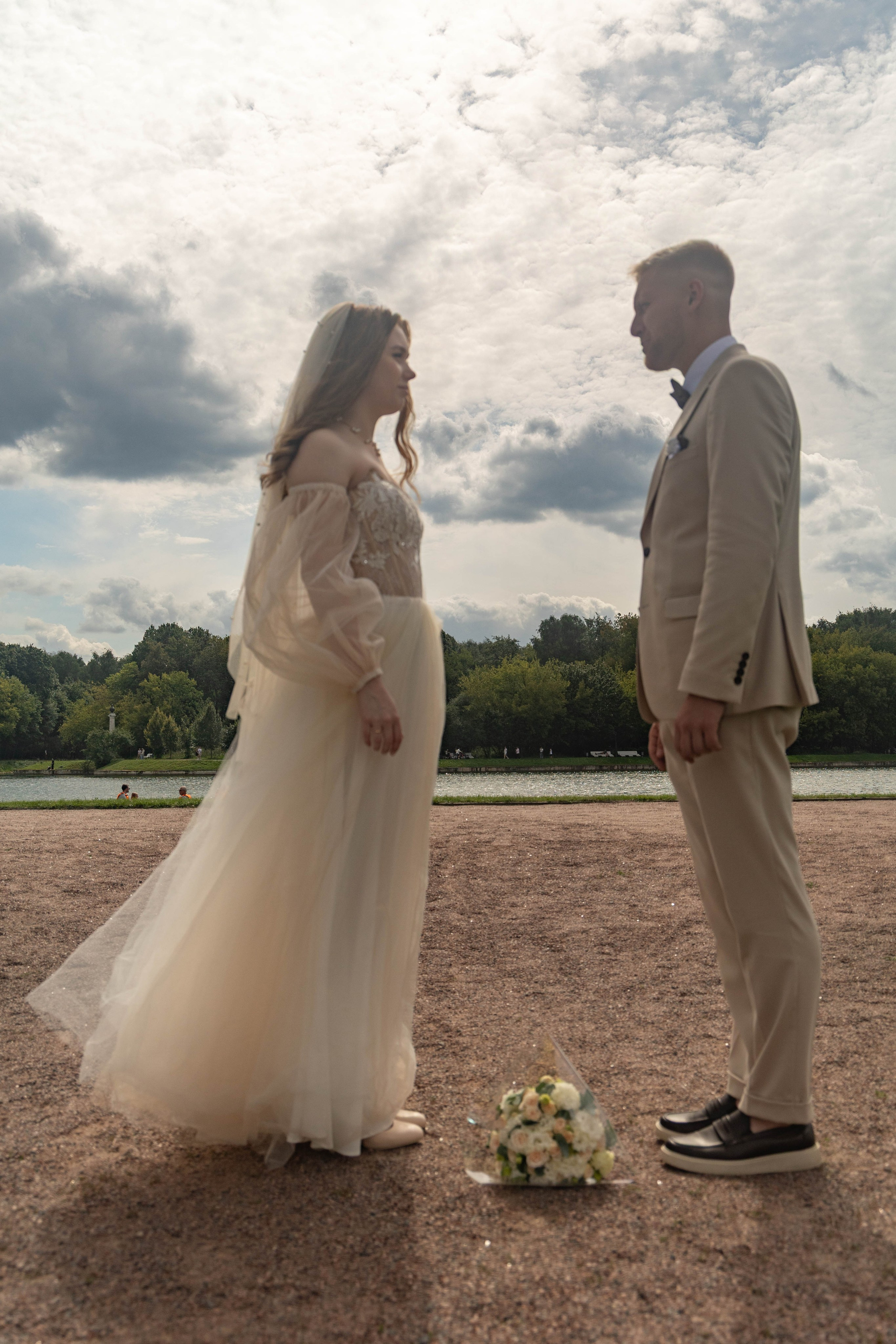 Свадебная фотосессия свадебный фотограф Татьяна Марсуверских свадебная фотопрогулка Москва Жуковский. Фотограф для маркетплейсов, фотоуслуги в Жуковском Татьяна Марсуверских