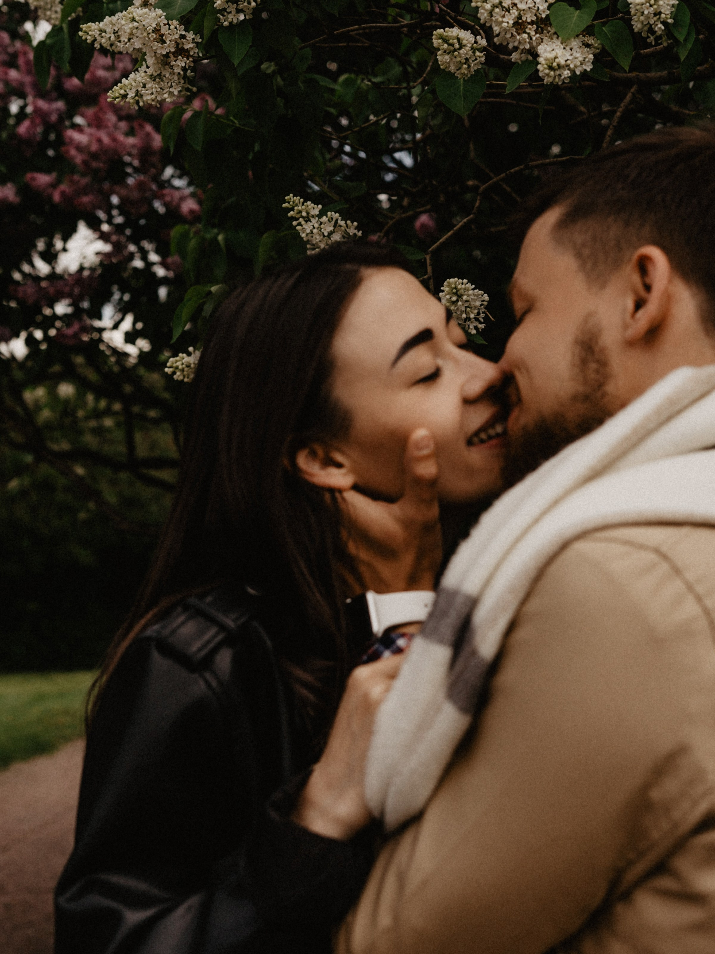 Вита & Саша | Любовь в центре Петербурга. Контент фотограф в Санкт-Петербурге | Дина Альбур