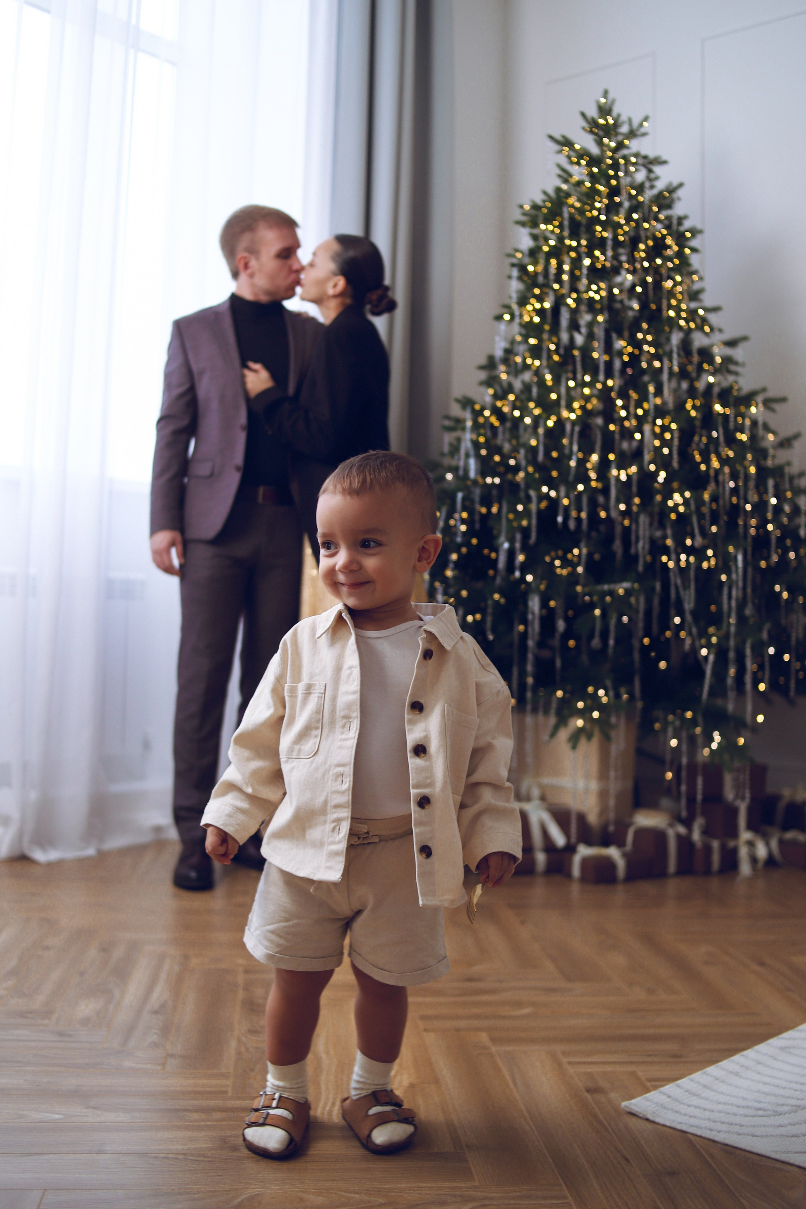 Семейная фотосессия или съёмка от 3-х человек