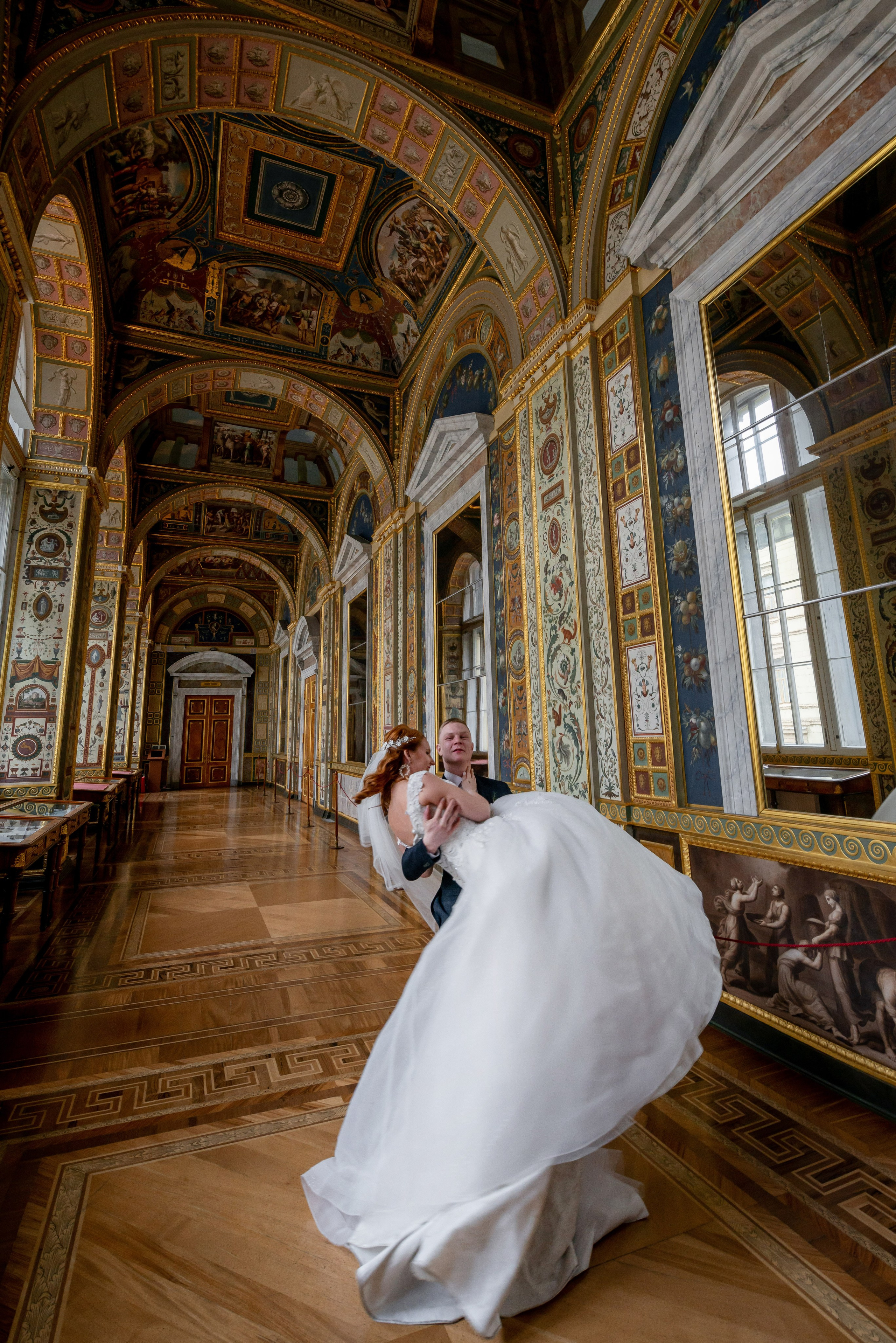 Екатерина и Алексей (свадебная фотосессия в Эрмитаже и Первом Дворце Бракосочетания на Английской набережной 28). Портретный, семейный и свадебный фотограф в Санкт-Петербурге и в Пушкине Ширяев Денис