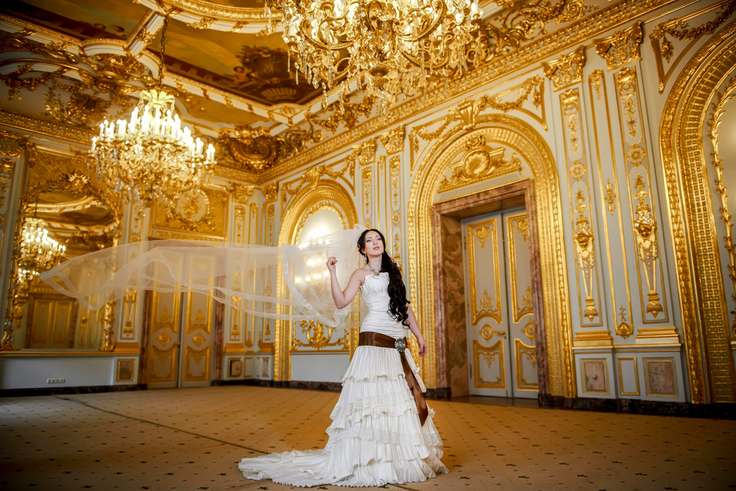 Свадебная фотосессия в Доме Архитектора на Большой Морской ул. Портретный, семейный и свадебный фотограф в Санкт-Петербурге и в Пушкине Ширяев Денис