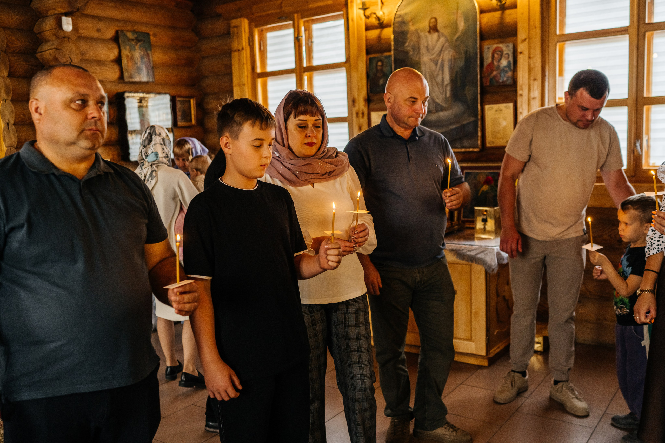 Храм на Ворошилова (деревянная церковь). Фотограф в Каменске-Шахтинском и парке Лога Ольга Сагал