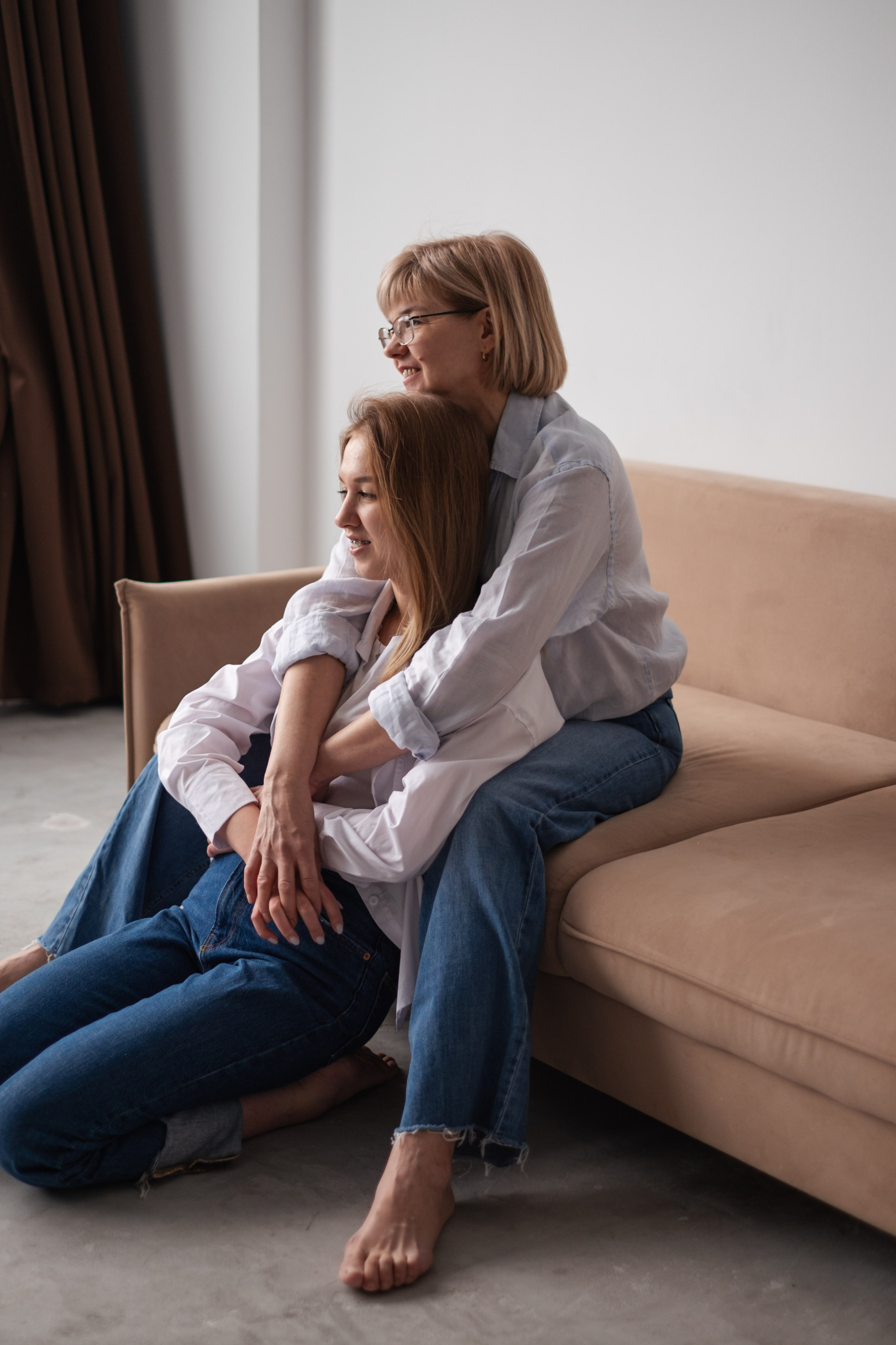 Наталья и Оля | мама и дочь в студии. Фотограф в Новосибирске Диана Ильиных