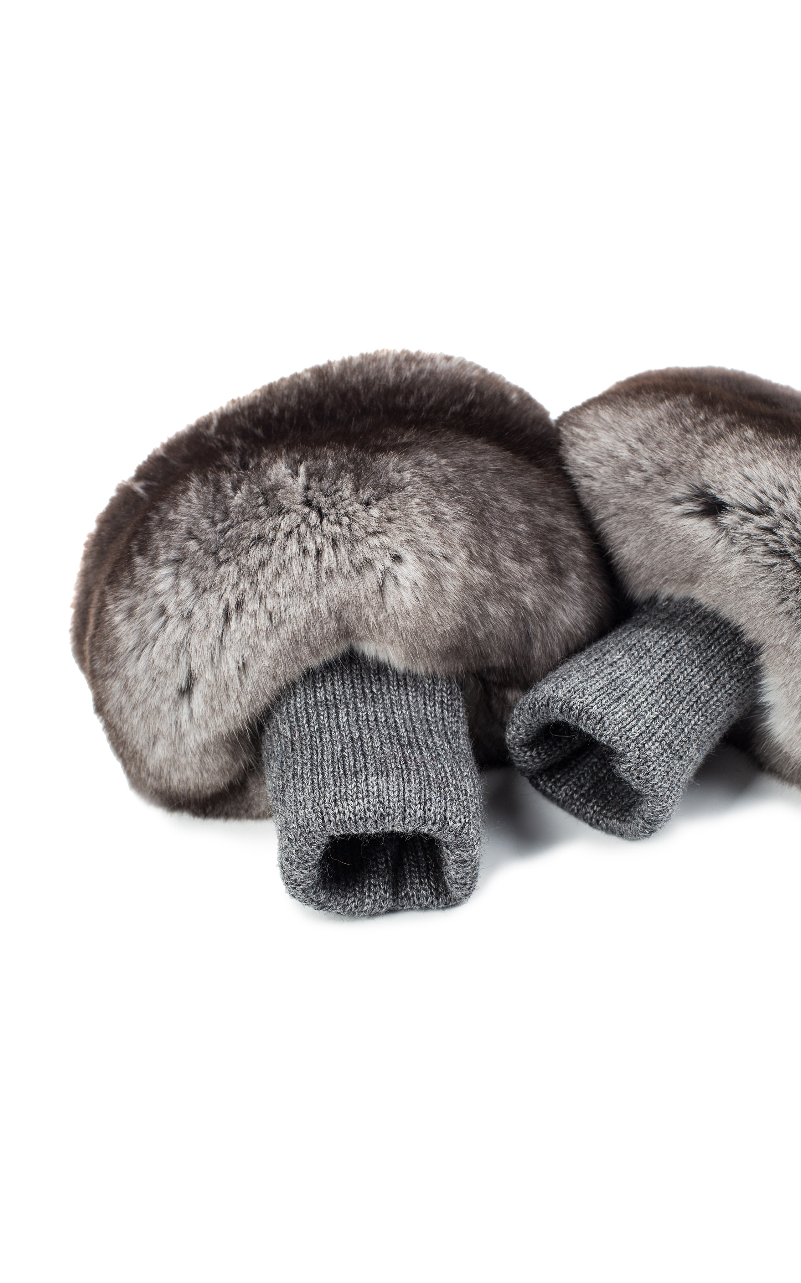 "Профессиональная фотосъемка дизайнерской одежды на классическом манекене с высокой детализацией""Съемка премиум одежды на манекене с качественной ретушью и подготовкой к съемке""Высококачественная фотосъемка дизайнерской одежды на прозрачном манекене в студии""Фотосъемка и ретушь премиальной дизайнерской одежды с отпариванием и подготовкой ткани""Рекламная съемка дизайнерской одежды на манекене с профессиональной обработкой фото""Студийная фотосъемка одежды премиум-класса на прозрачном манекене с акцентом на текстуру""Профессиональная ретушь и фотосъемка дизайнерской одежды с подготовкой манекена и одежды""Высококачественные готовые фотографии дизайнерской одежды на манекене для каталога""Фотосъемка премиальной одежды на манекене с отпариванием и профессиональной ретушью""Рекламная съемка дизайнерской одежды на прозрачном манекене с детальной постобработкой""Премиум фотосъемка одежды на манекене с подготовкой ткани и качественной ретушью""Студийная съемка дизайнерской одежды с использованием прозрачного манекена и ретушью""Фотосъемка и ретушь одежды премиум-класса на манекене с профессиональной подготовкой""Готовые фотографии дизайнерской одежды на манекене с отпариванием и студийной обработкой""Профессиональная фотосъемка и ретушь дизайнерской одежды на прозрачном манекене высокого качества" "Профессиональная каталожная съемка меховых изделий — шуб, манишек и воротников""Высококачественная каталожная фотосъемка кожаных курток и плащей для интернет-магазина""Студийная каталожная съемка аксессуаров из меха и кожи с детальной проработкой текстур""Коммерческая каталожная фотосъемка меховых шуб и кожаных изделий с белым фоном""Рекламная каталожная съемка курток и плащей из натуральной кожи и меха""Каталожная фотосъемка меховых воротников и манишек с акцентом на качество материалов""Профессиональная съемка меховых аксессуаров для каталогов и онлайн-продаж""Высокоточная каталожная съемка кожаных изделий и меховых шуб для брендов""Каталожная съемка меховых изделий с профессиональной ретушью и подготовкой товара""Фотосъемка каталогов с меховыми шубами, куртками и кожаными плащами высокого качества"